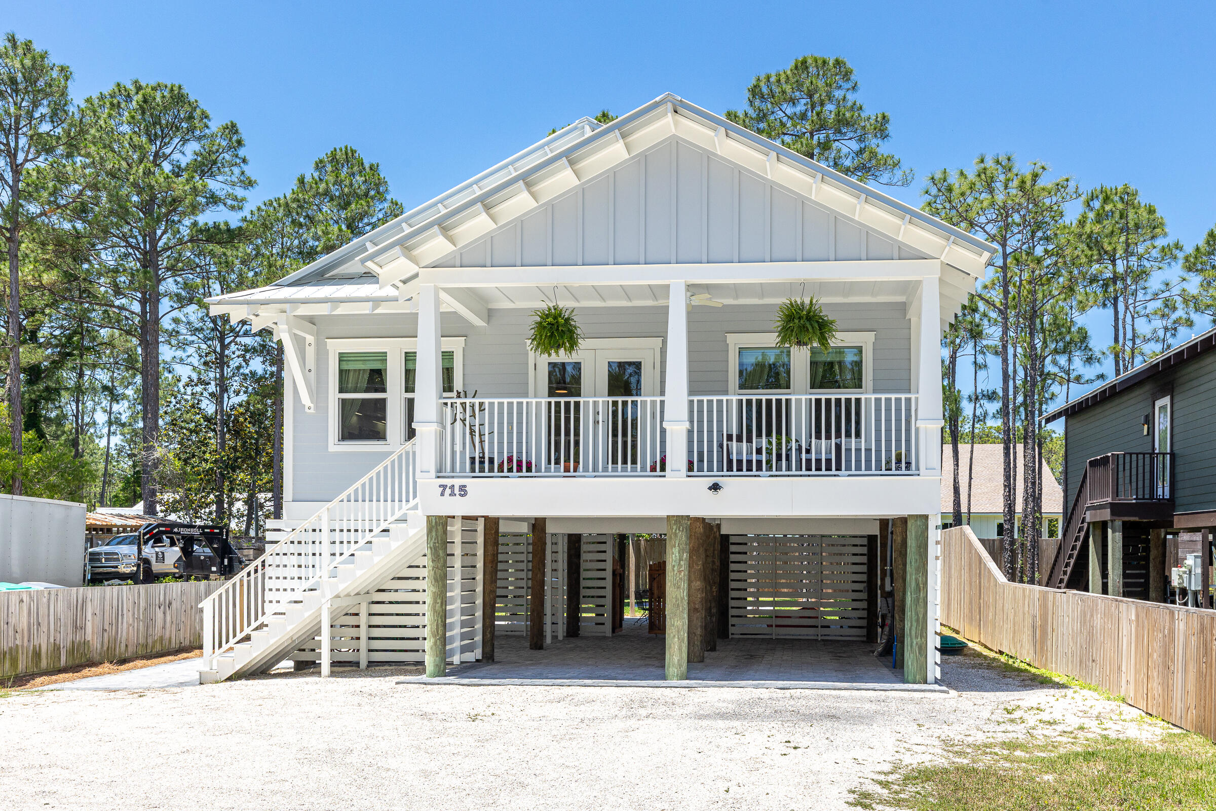 TOWN OF SANTA ROSA - Residential