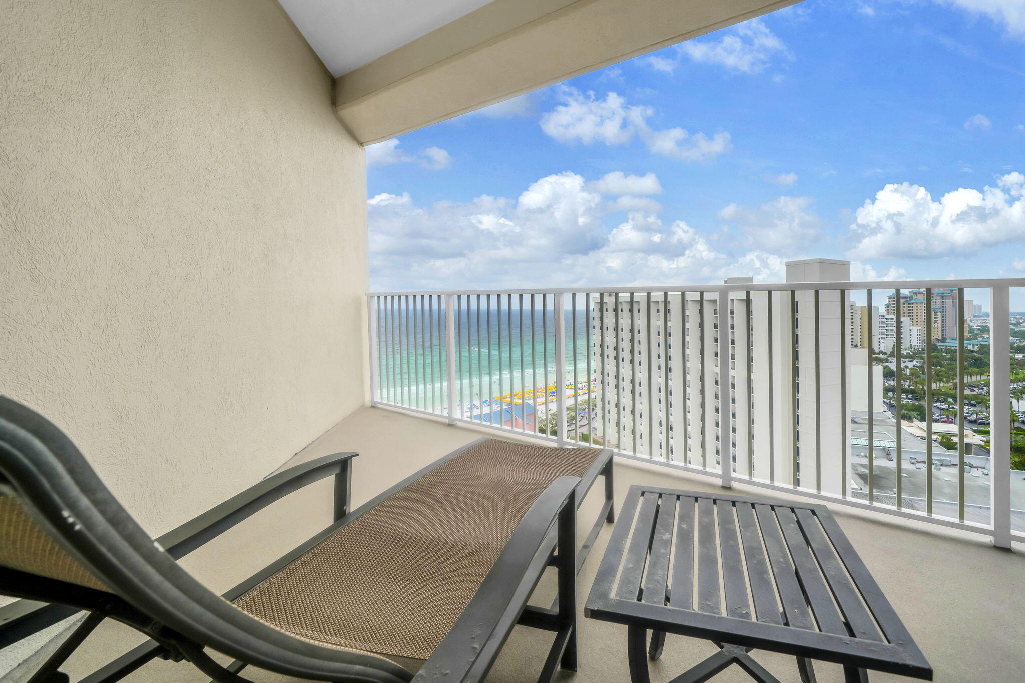 TIDES AT TOPS'L - Residential