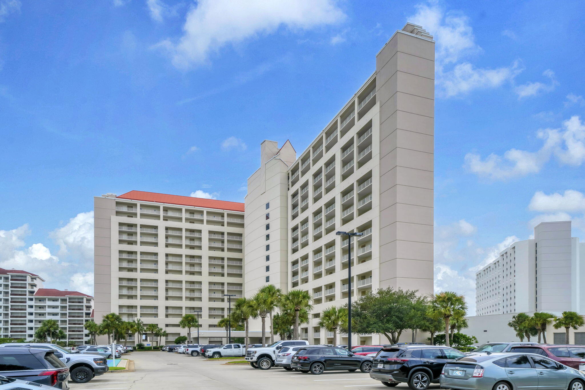 TIDES AT TOPS'L - Residential