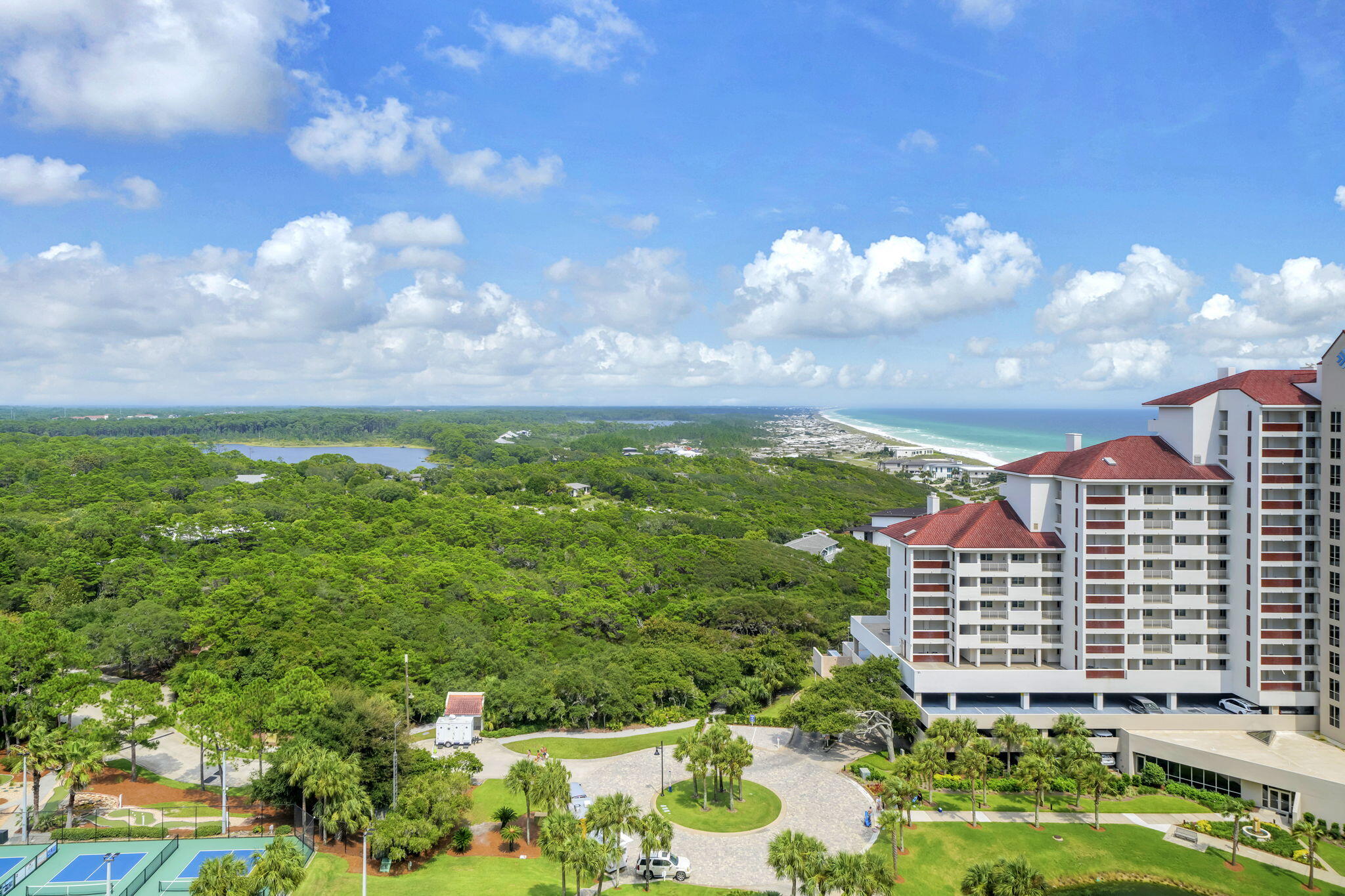 TIDES AT TOPS'L - Residential