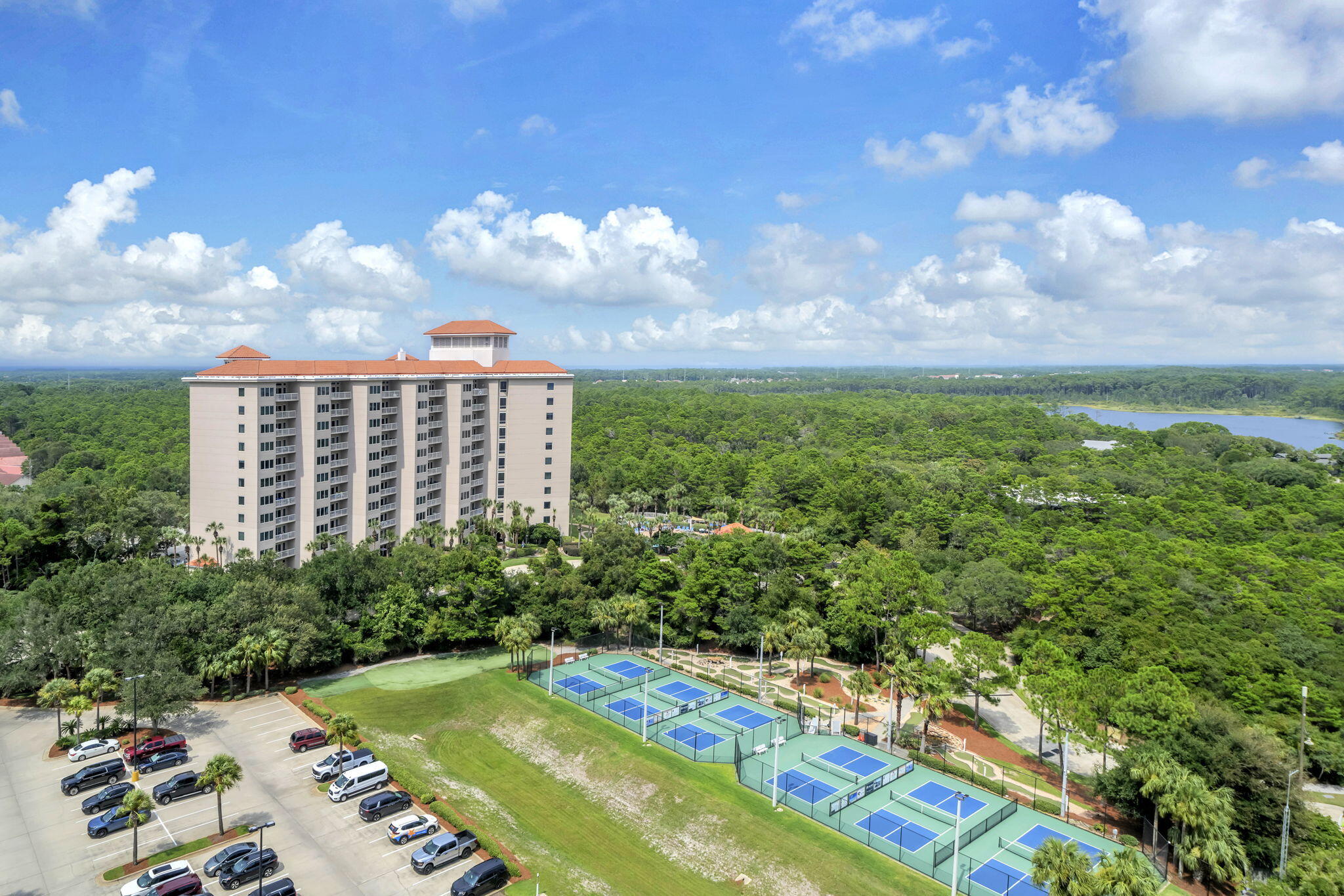 TIDES AT TOPS'L - Residential