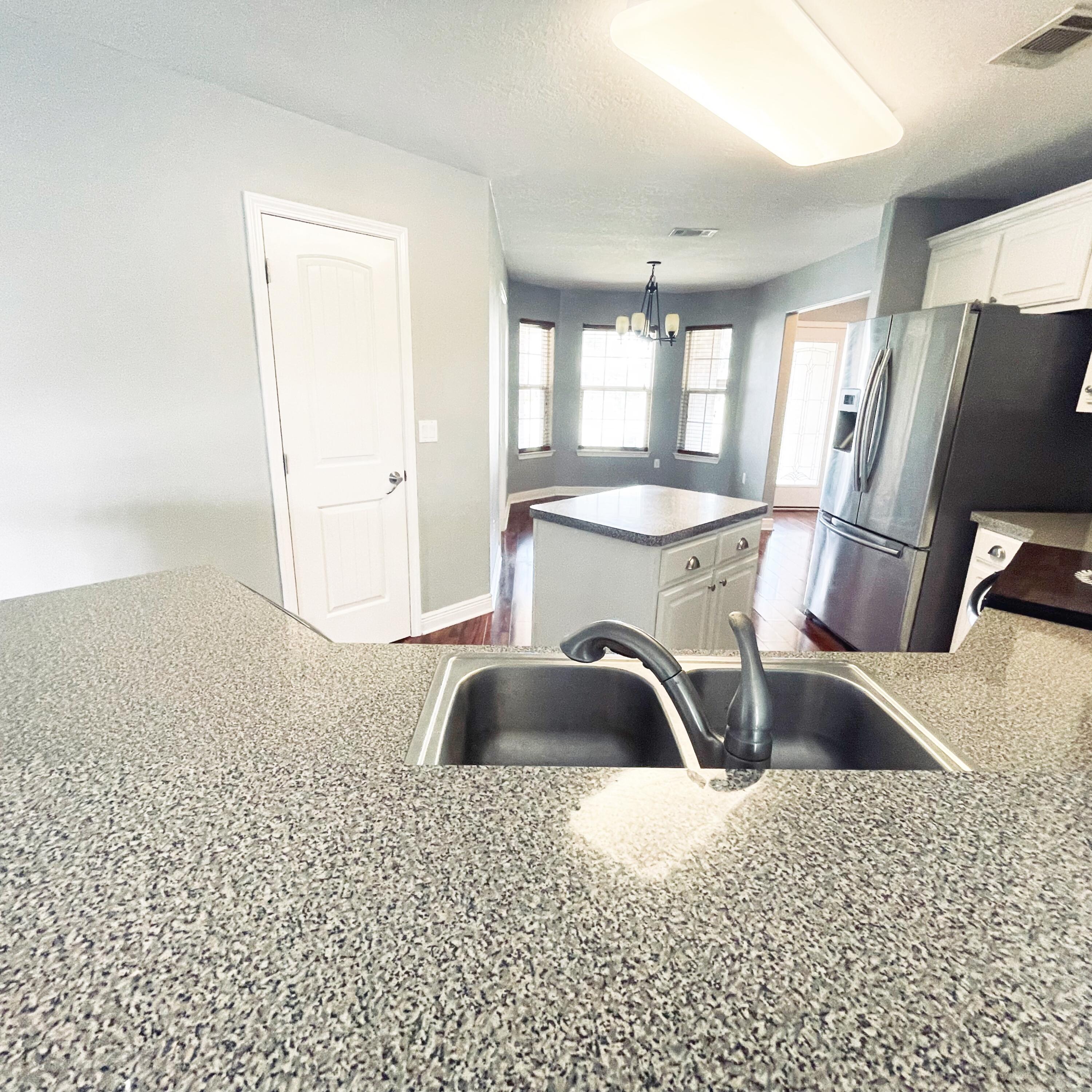 SILVER CREEK ESTATES - Residential Lease
