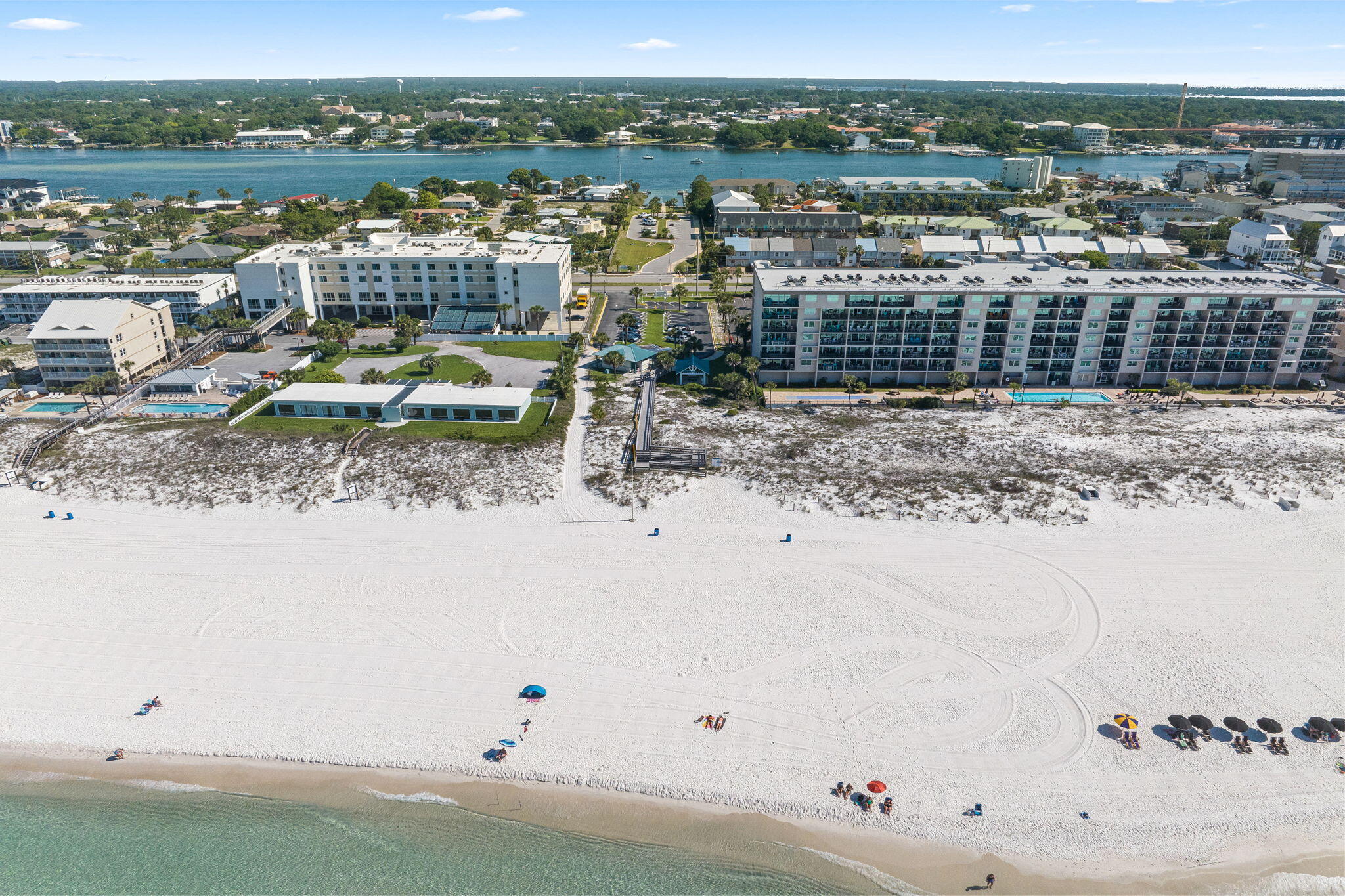 OKALOOSA ISLAND RESD (242203.00) - Land
