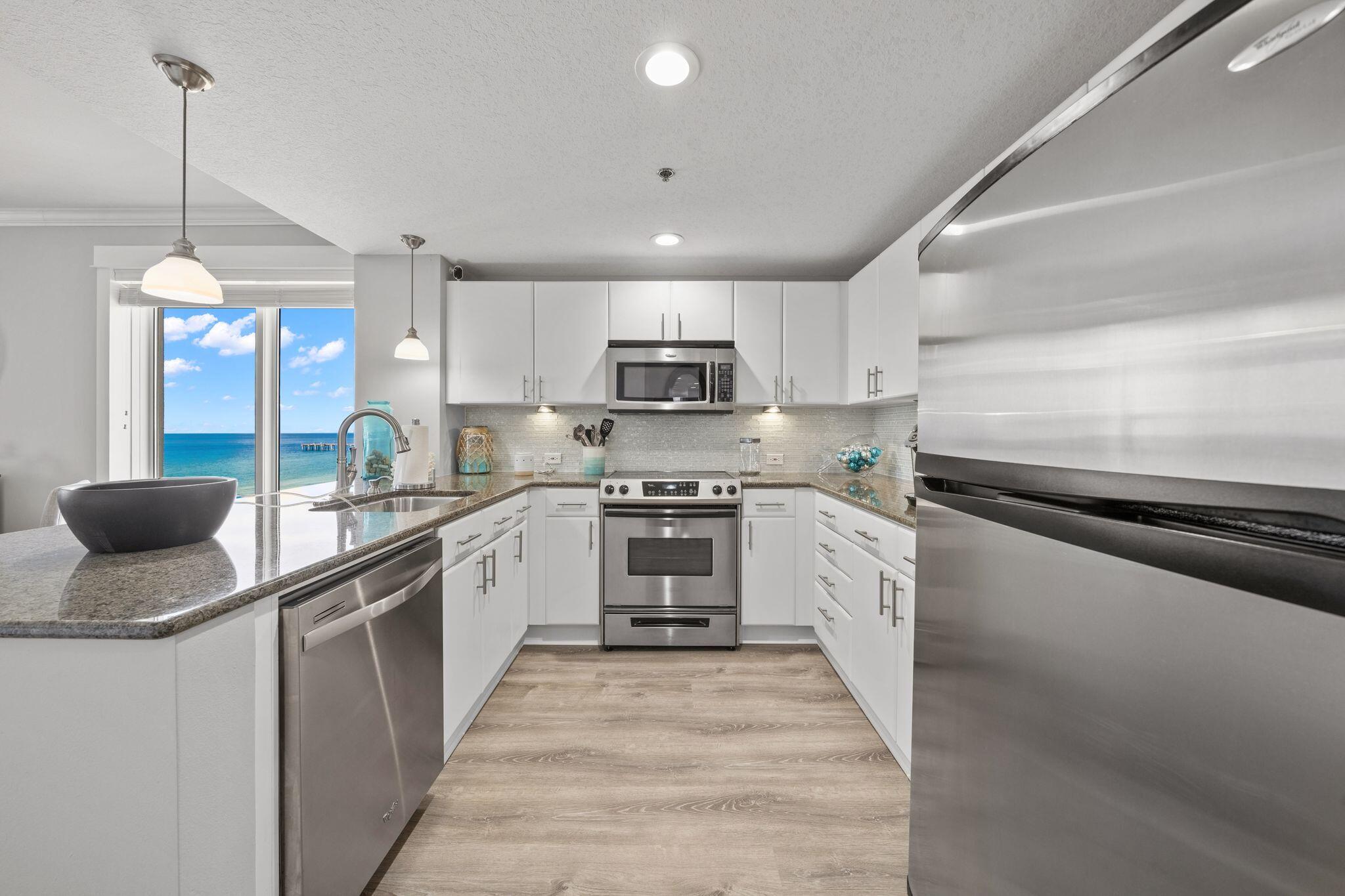 GRAND PANAMA BEACH RESORTS - Residential