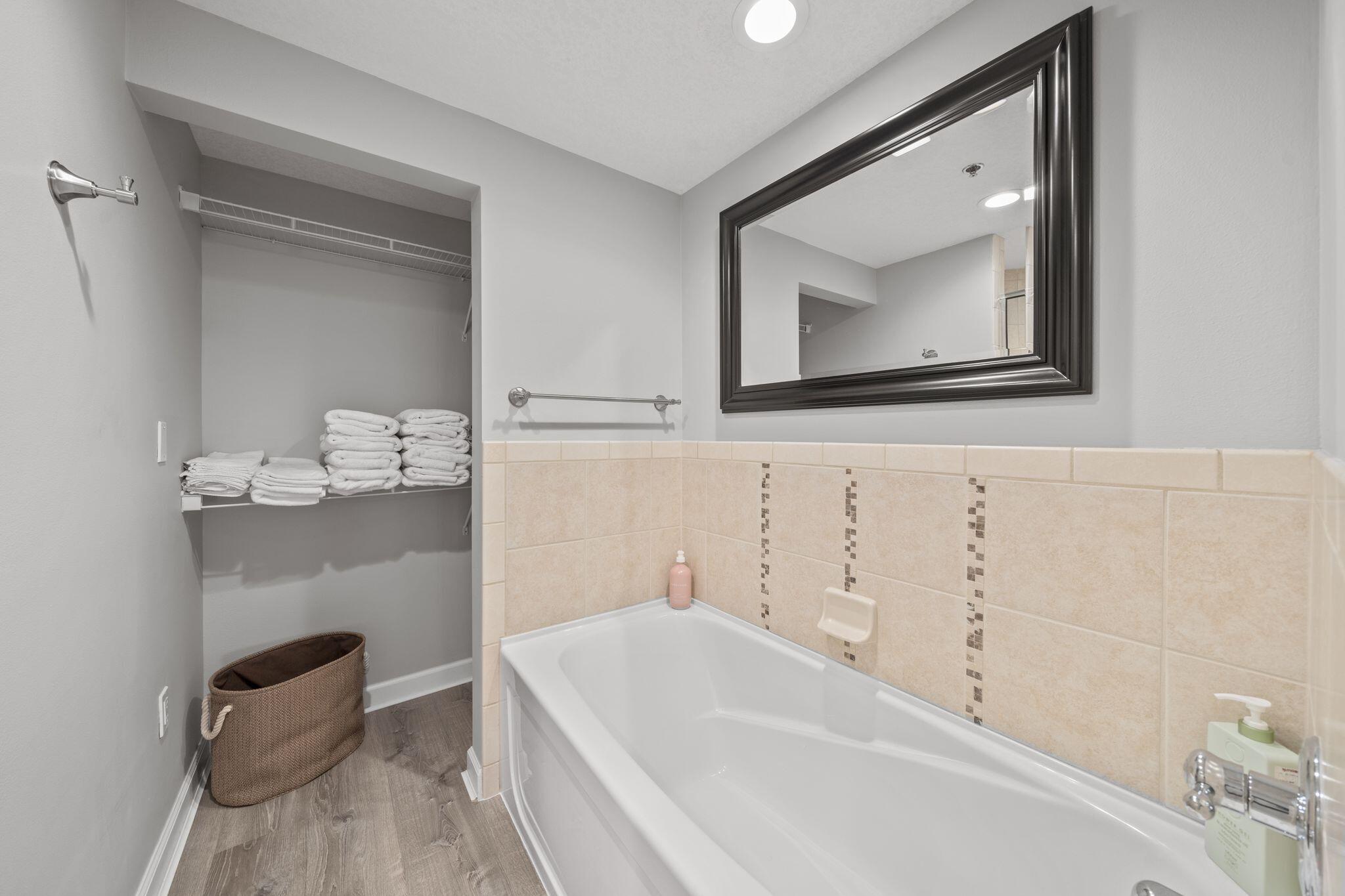 GRAND PANAMA BEACH RESORTS - Residential