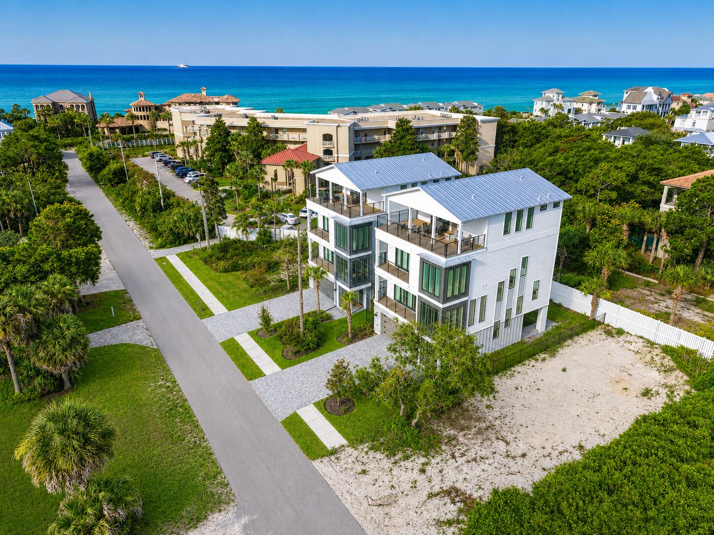 BLUE MOUNTAIN ESTATES - Residential