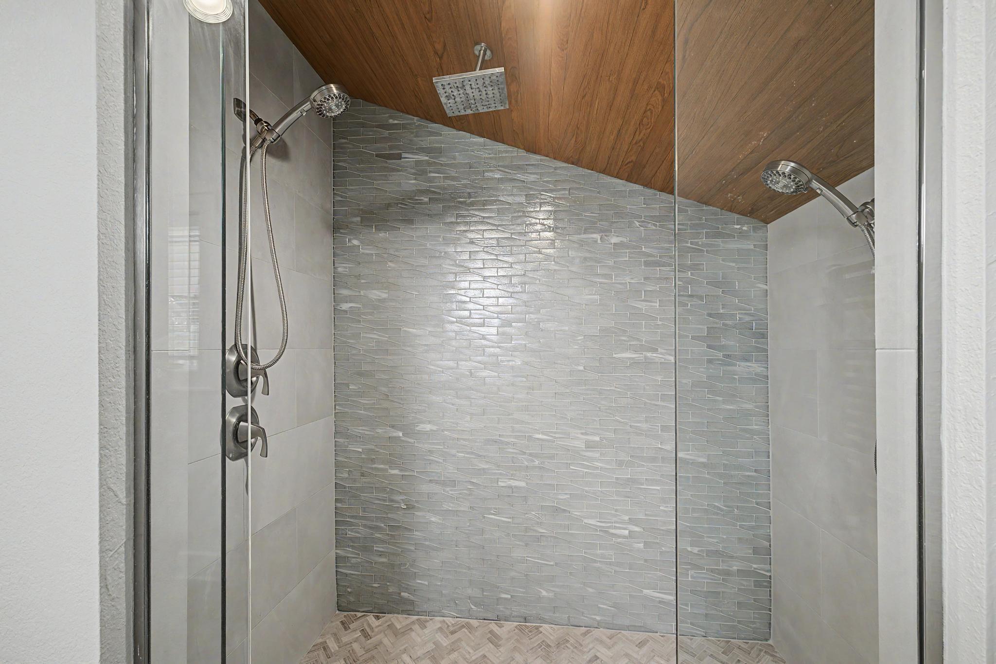 Soundview Woods 3rd - Residential