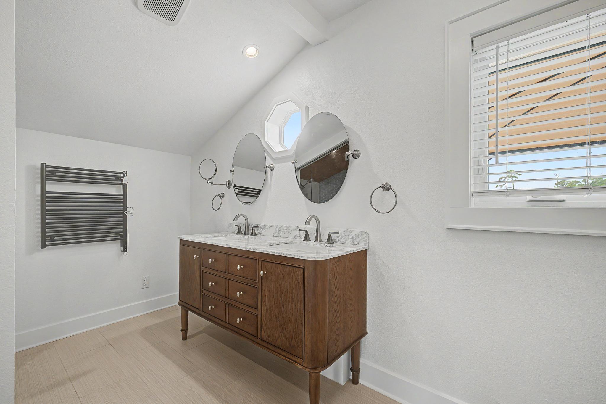 Soundview Woods 3rd - Residential