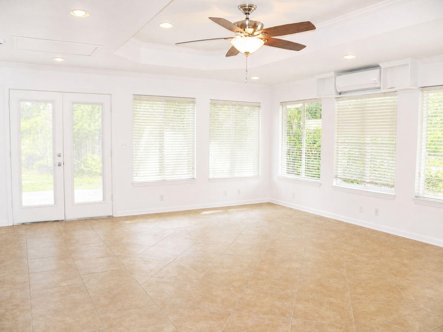 COLONY ESTATES - Residential