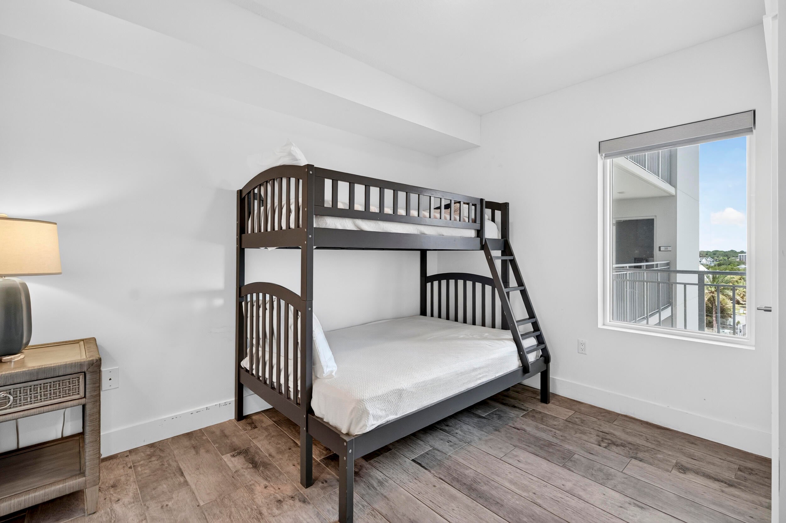 Blu Condo - Residential