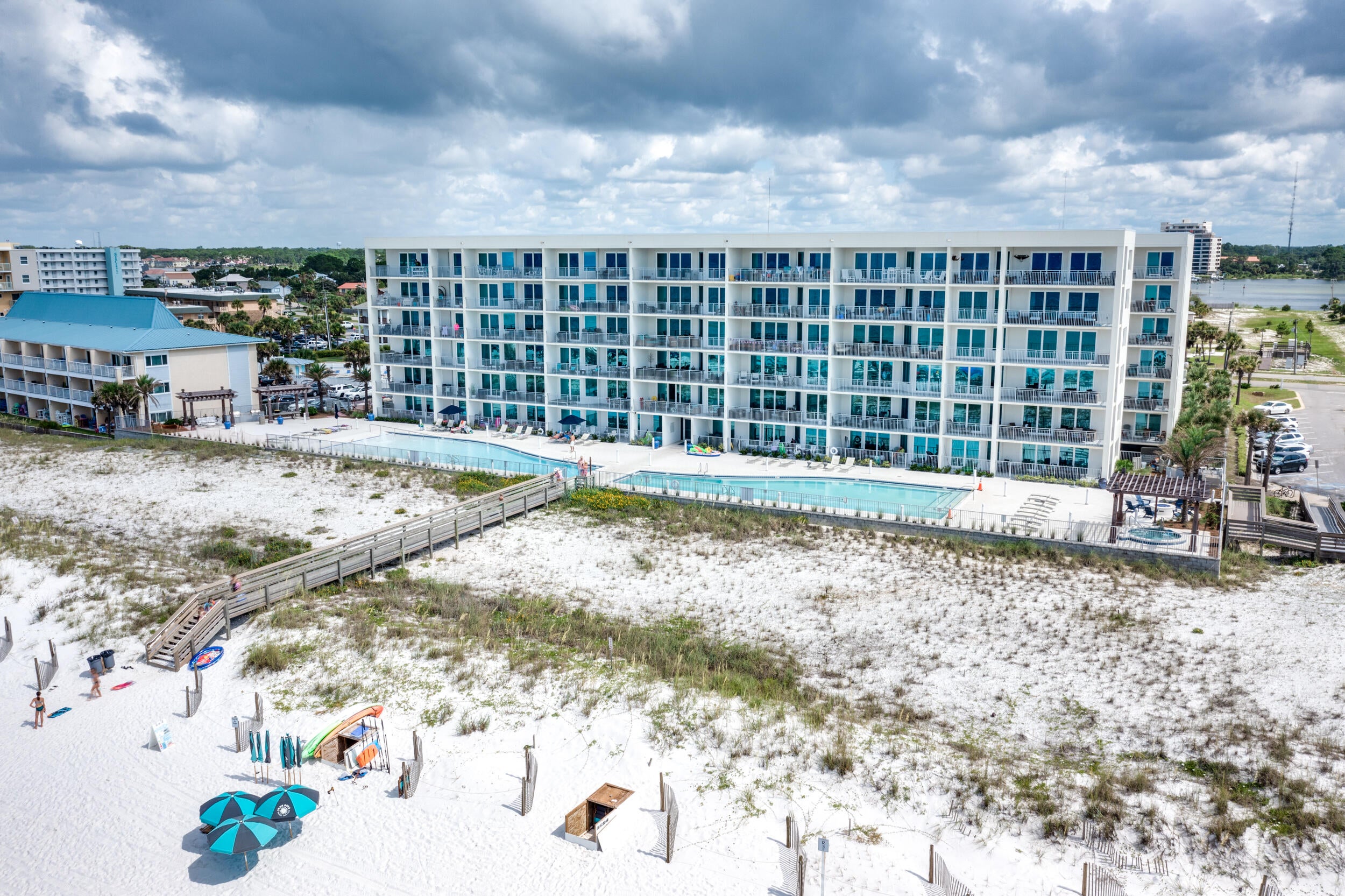 Blu Condo - Residential