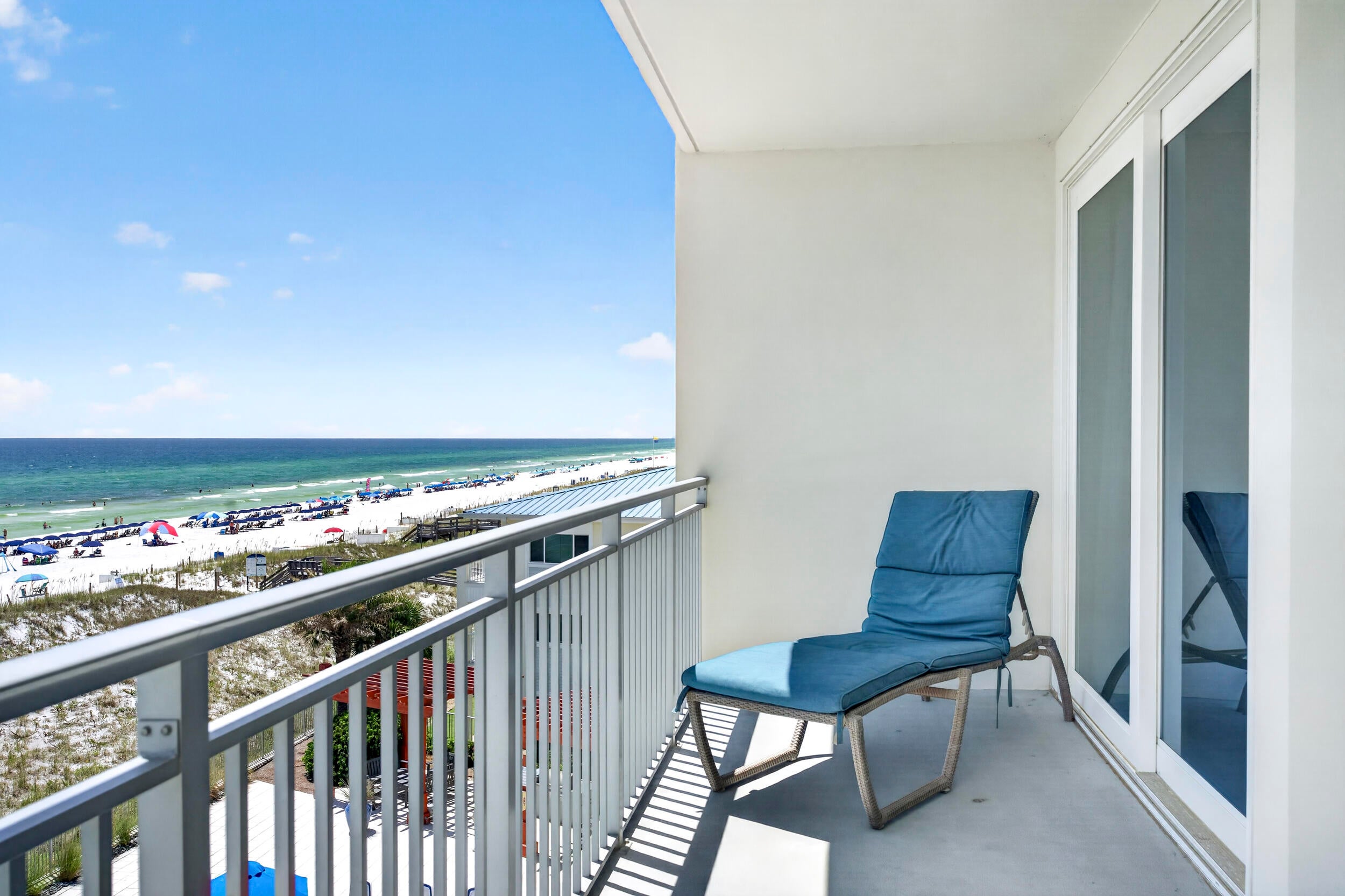 Blu Condo - Residential