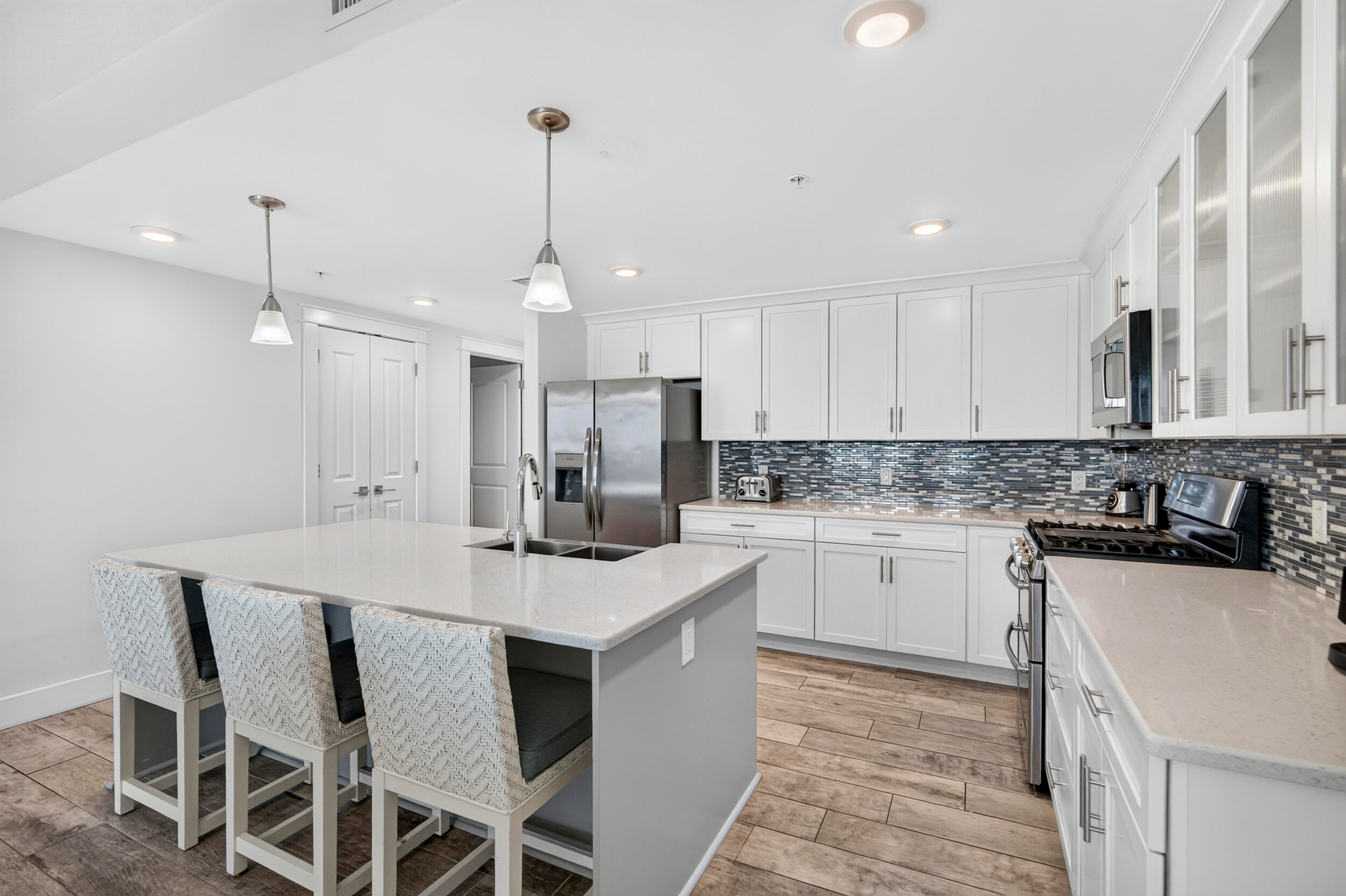 Blu Condo - Residential