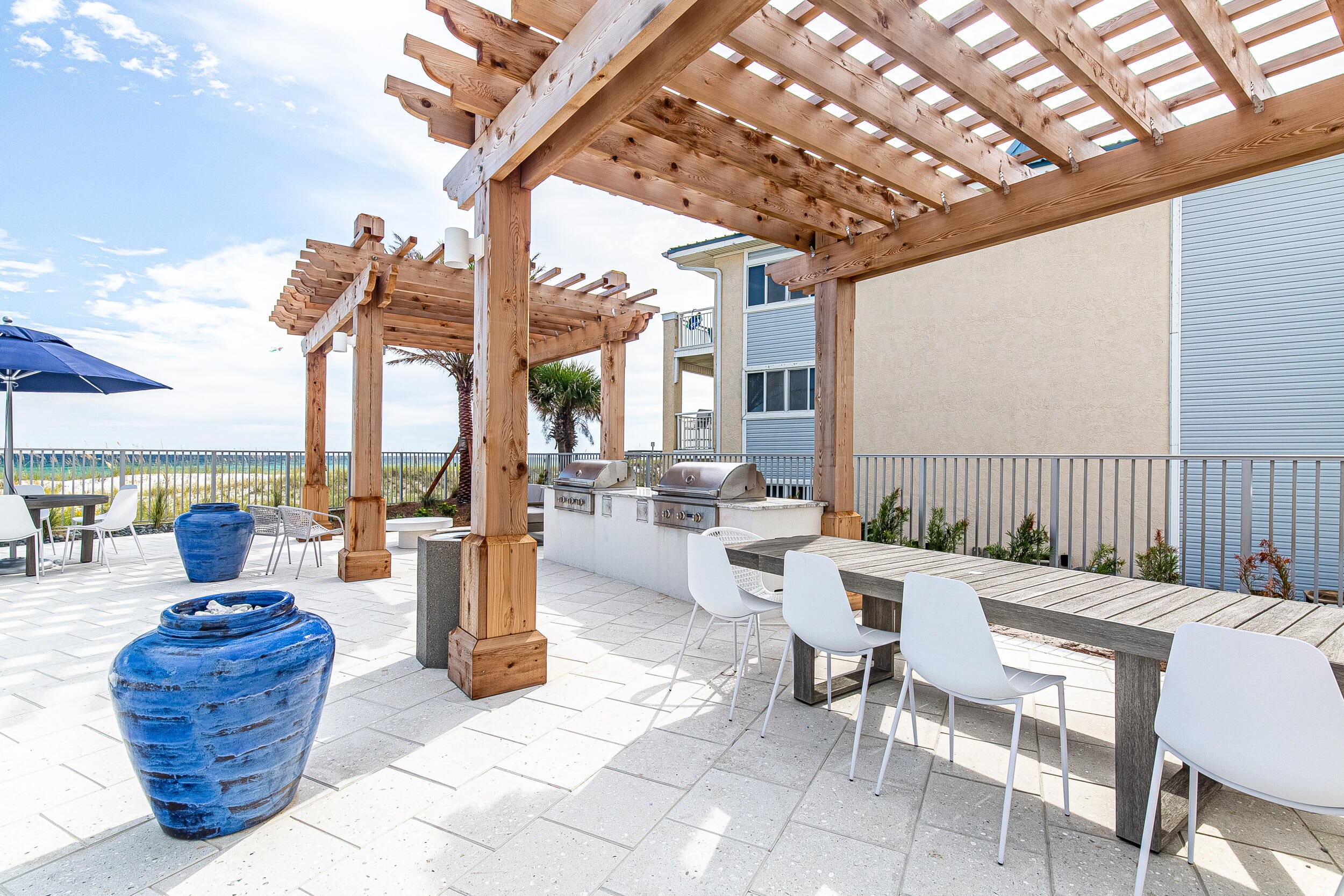 Blu Condo - Residential