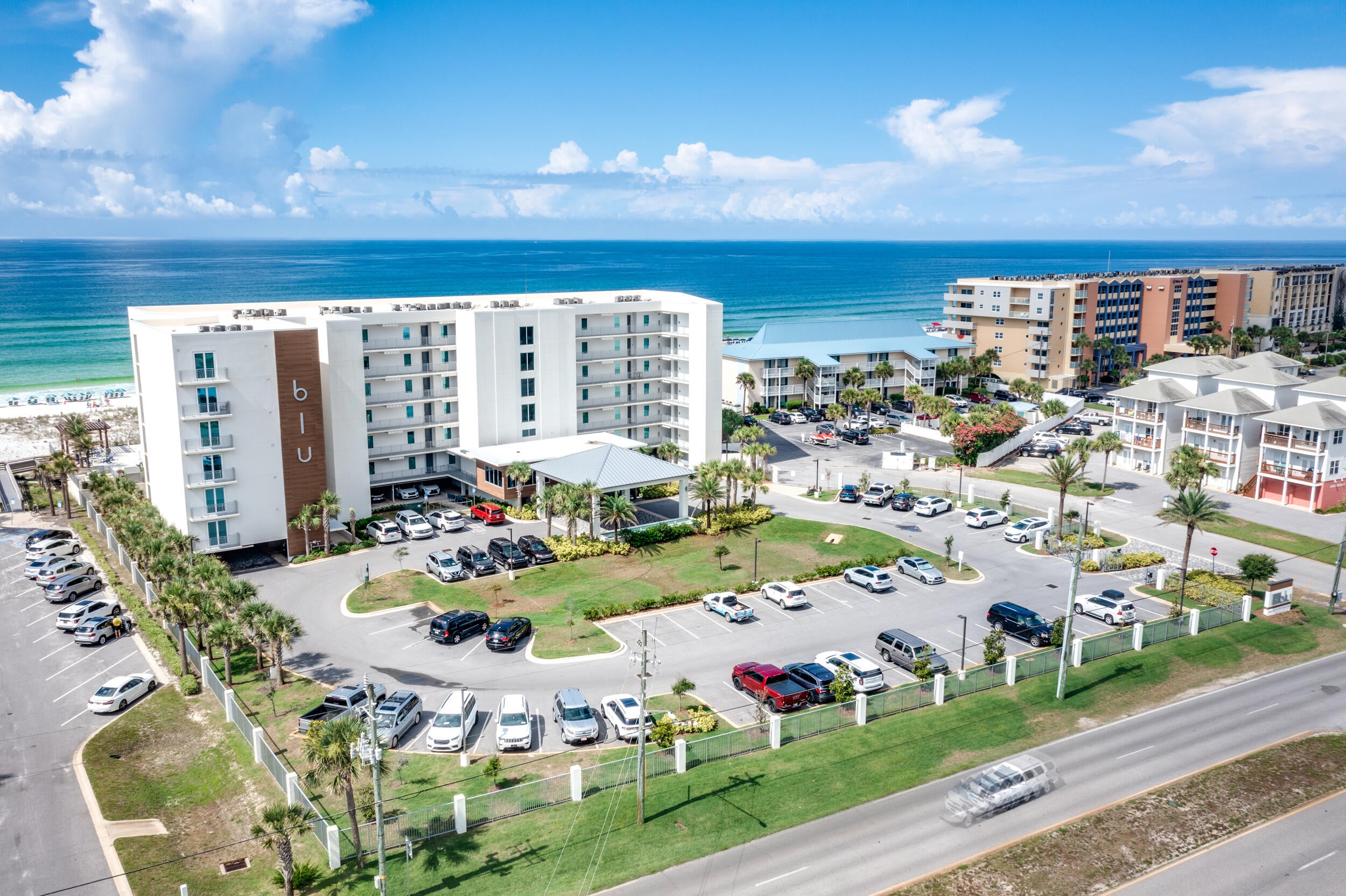 Blu Condo - Residential