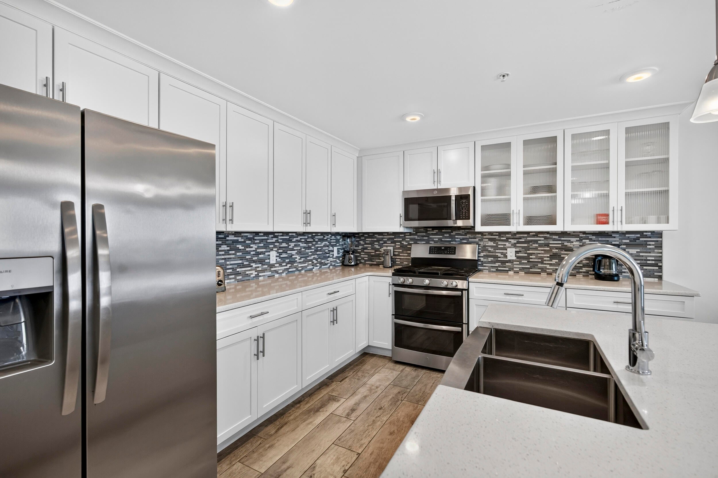 Blu Condo - Residential