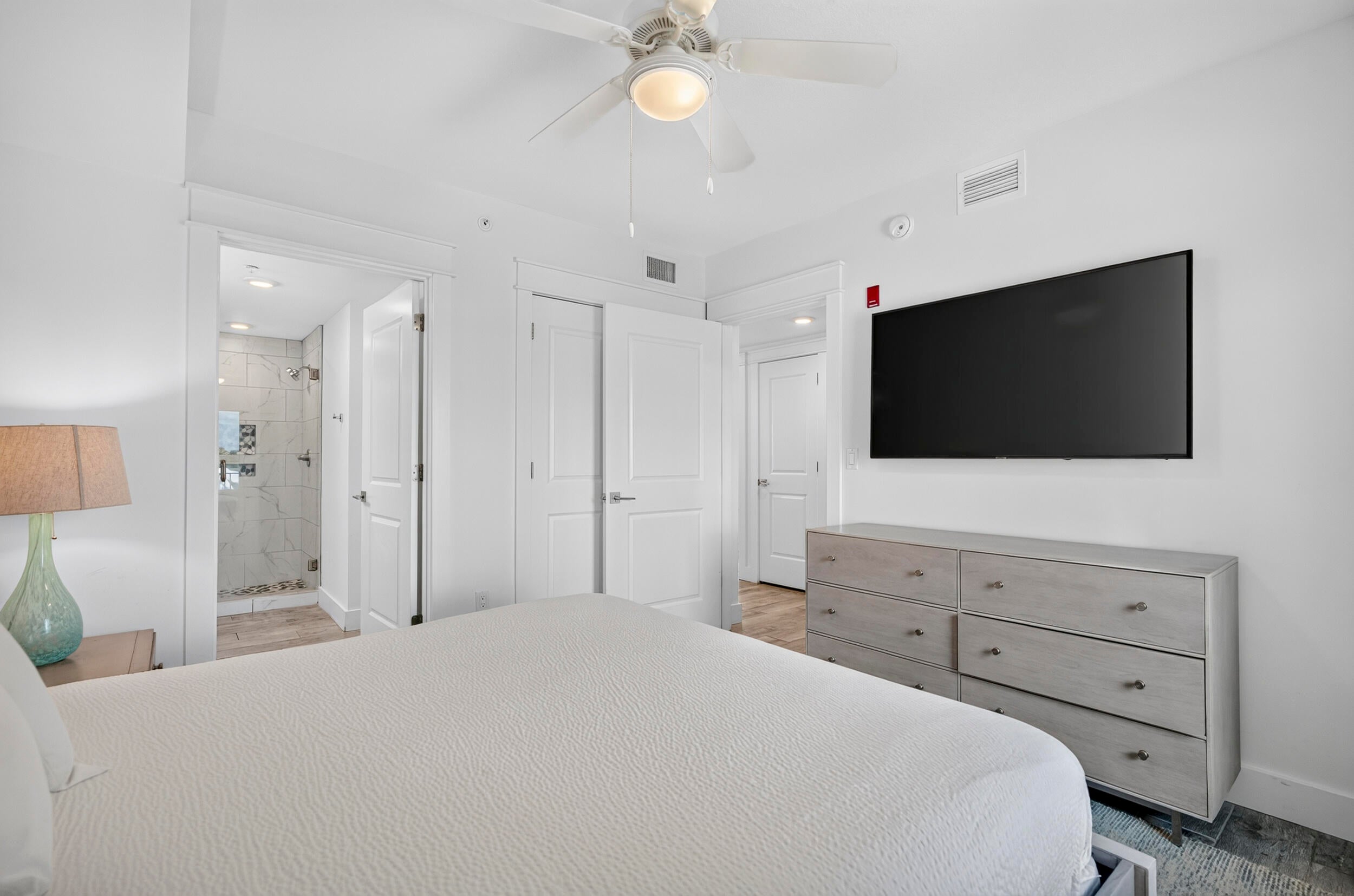 Blu Condo - Residential
