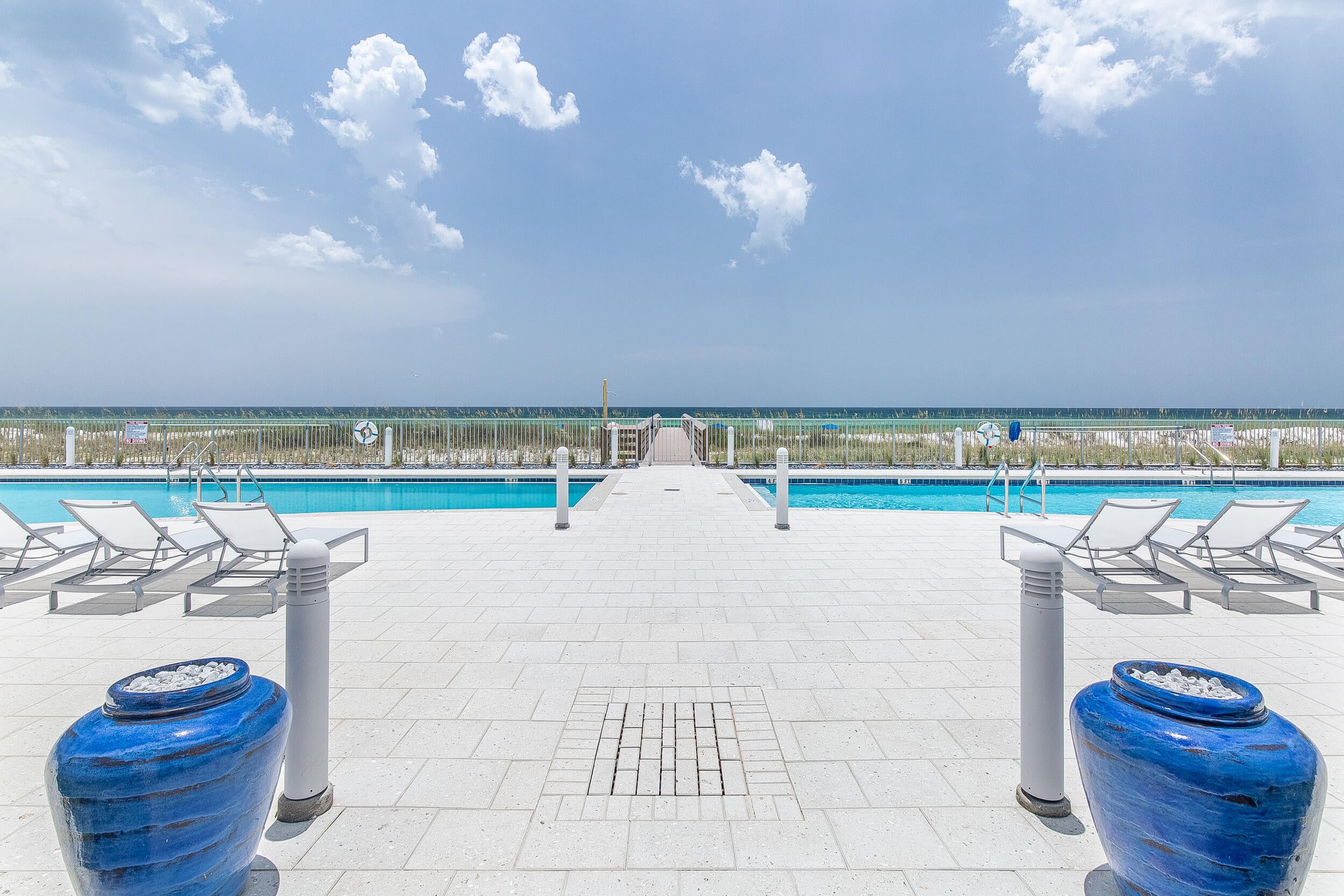 Blu Condo - Residential