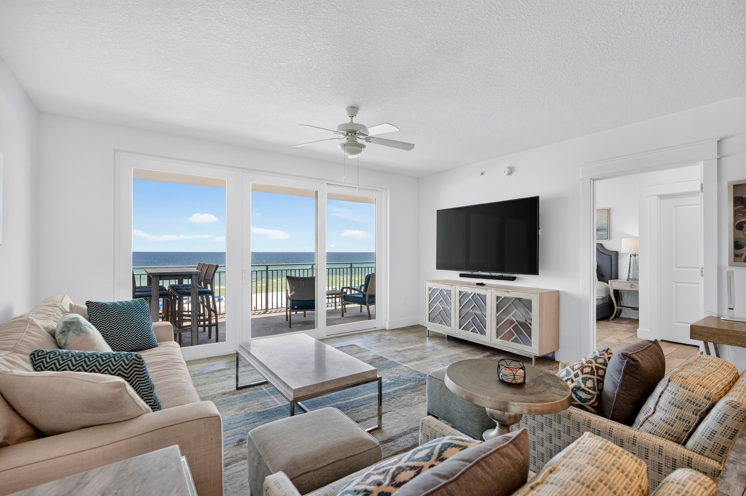 Blu Condo - Residential