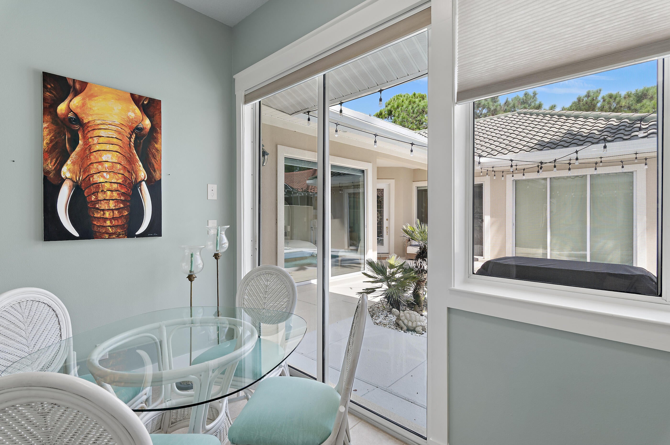 REGATTA BAY GOLF VILLAS - Residential