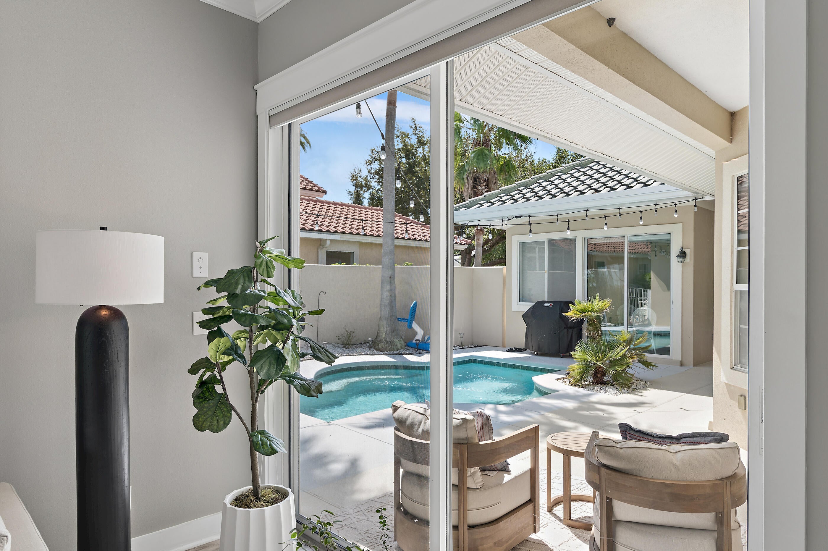 REGATTA BAY GOLF VILLAS - Residential