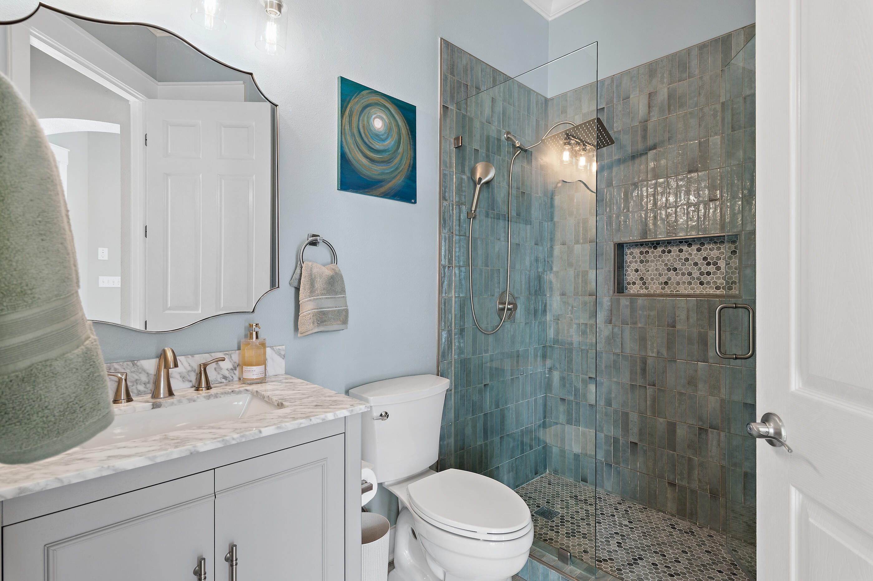 REGATTA BAY GOLF VILLAS - Residential