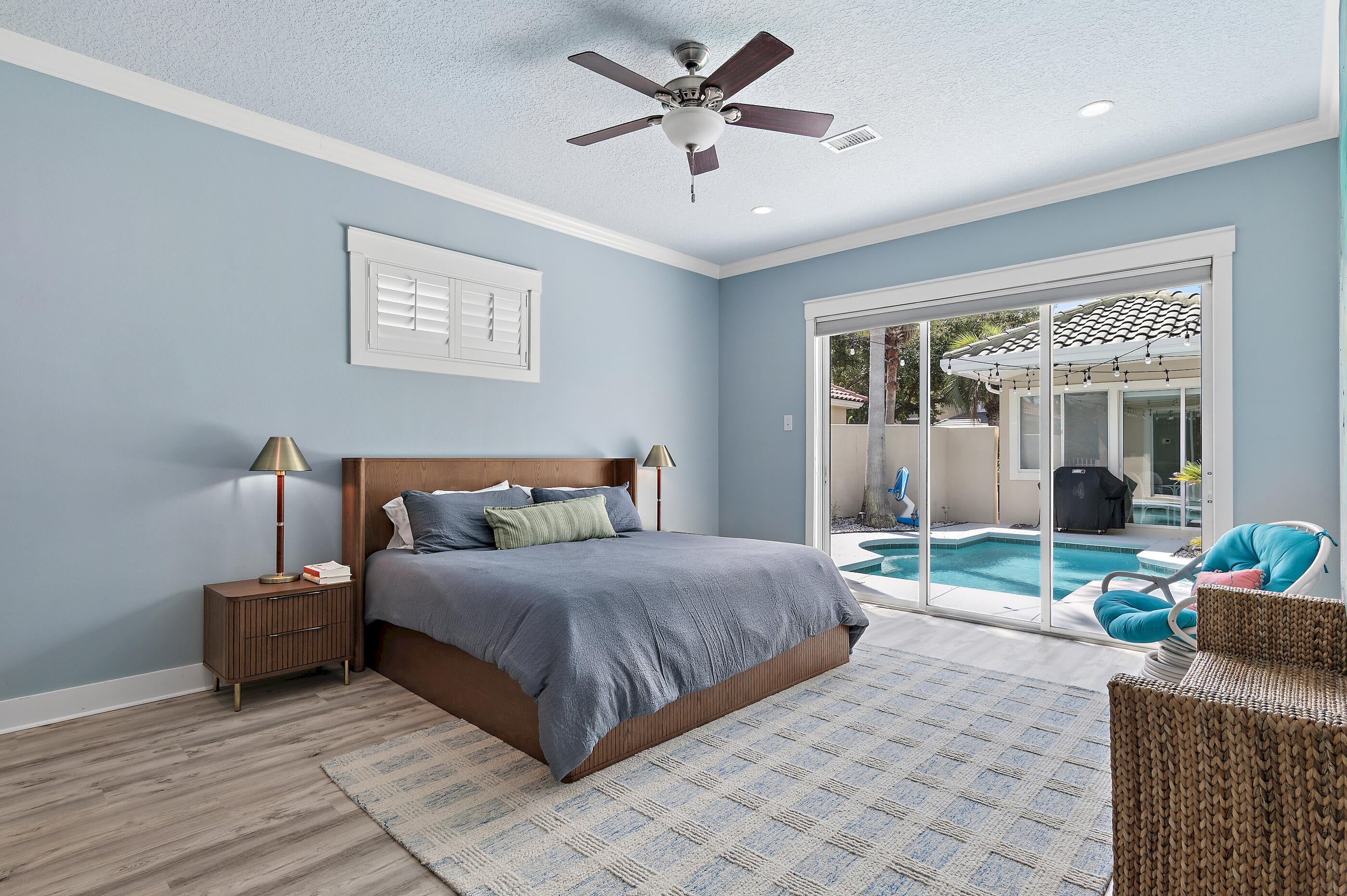 REGATTA BAY GOLF VILLAS - Residential
