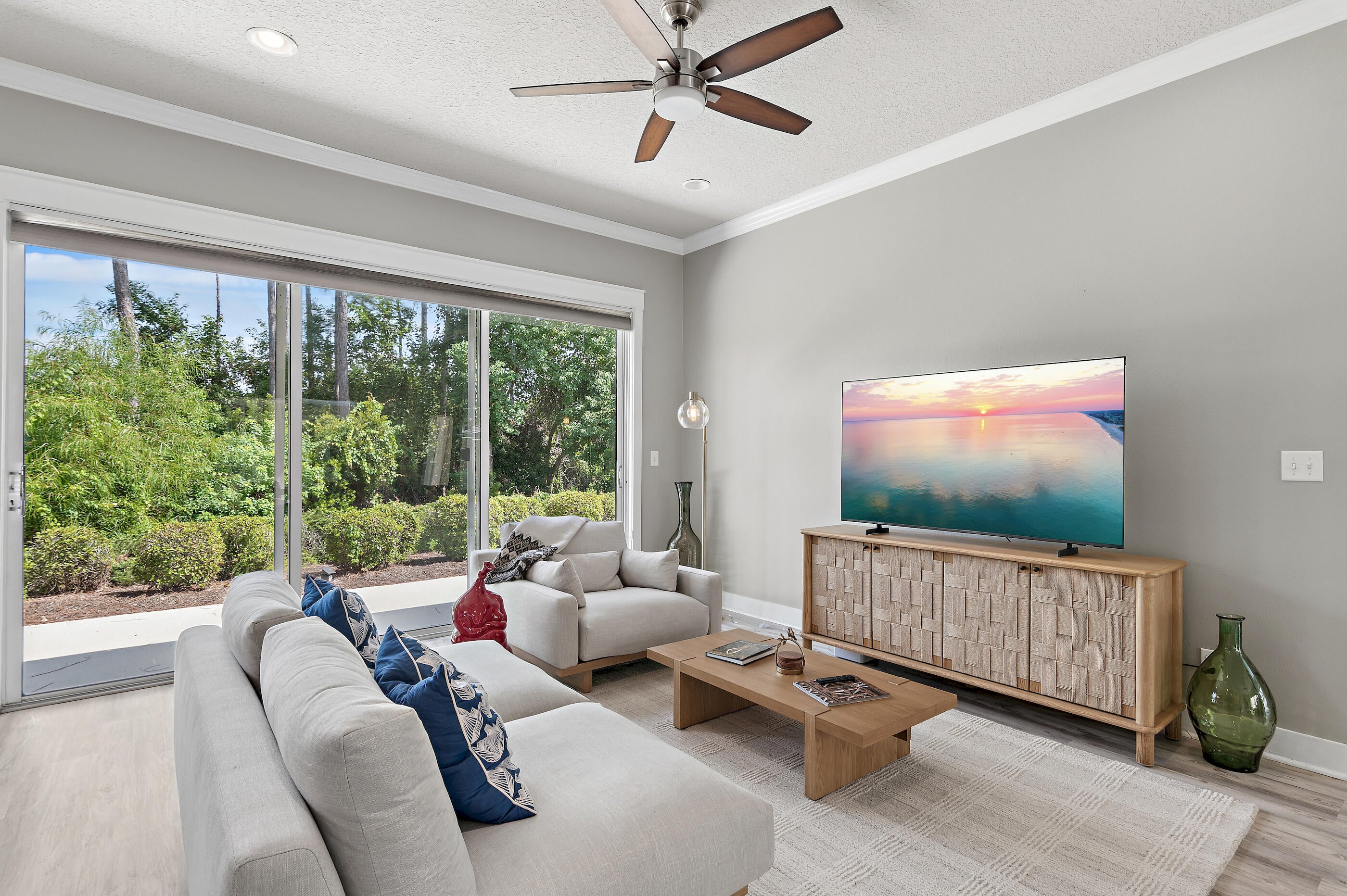 REGATTA BAY GOLF VILLAS - Residential