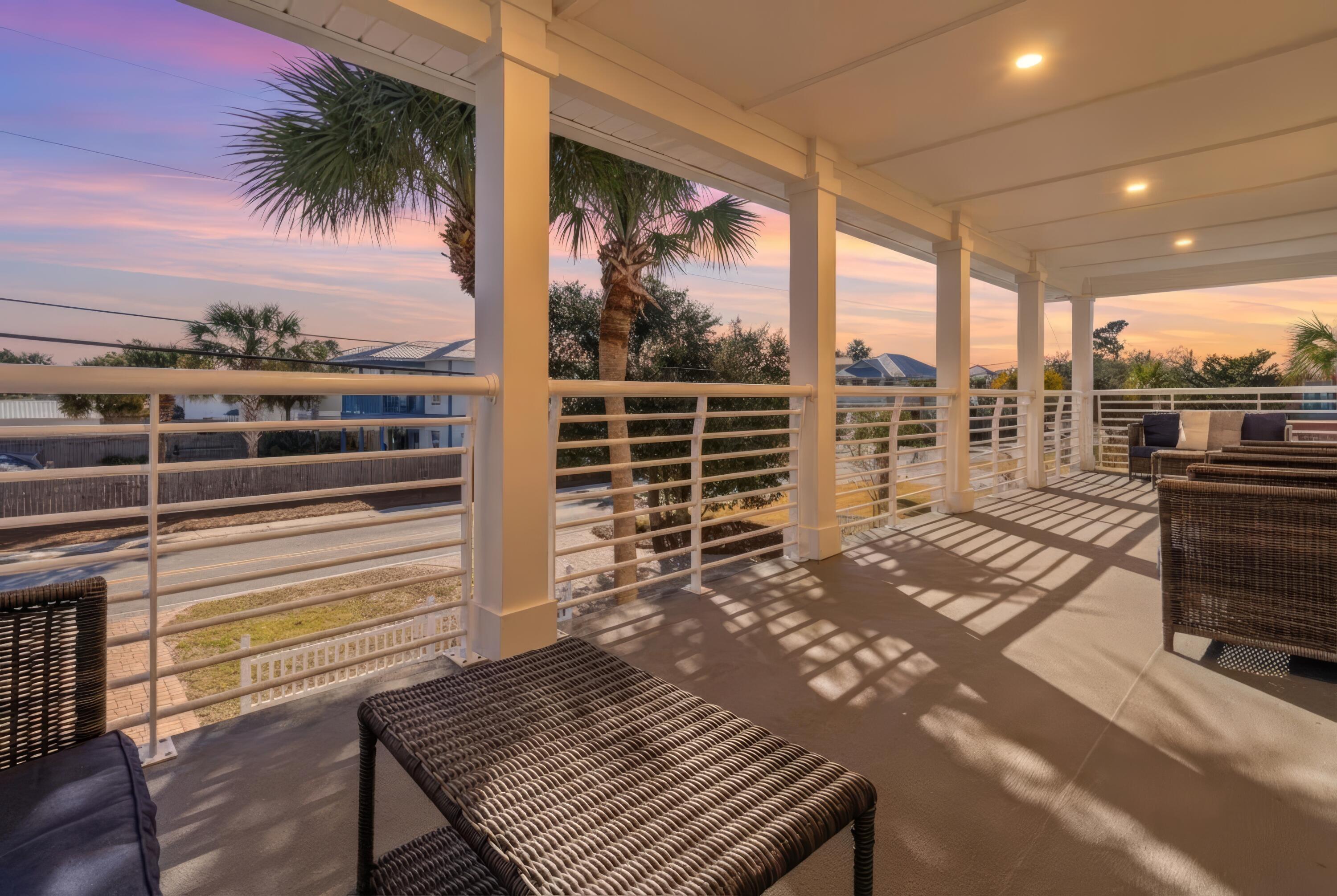 CRYSTAL BEACH - Residential