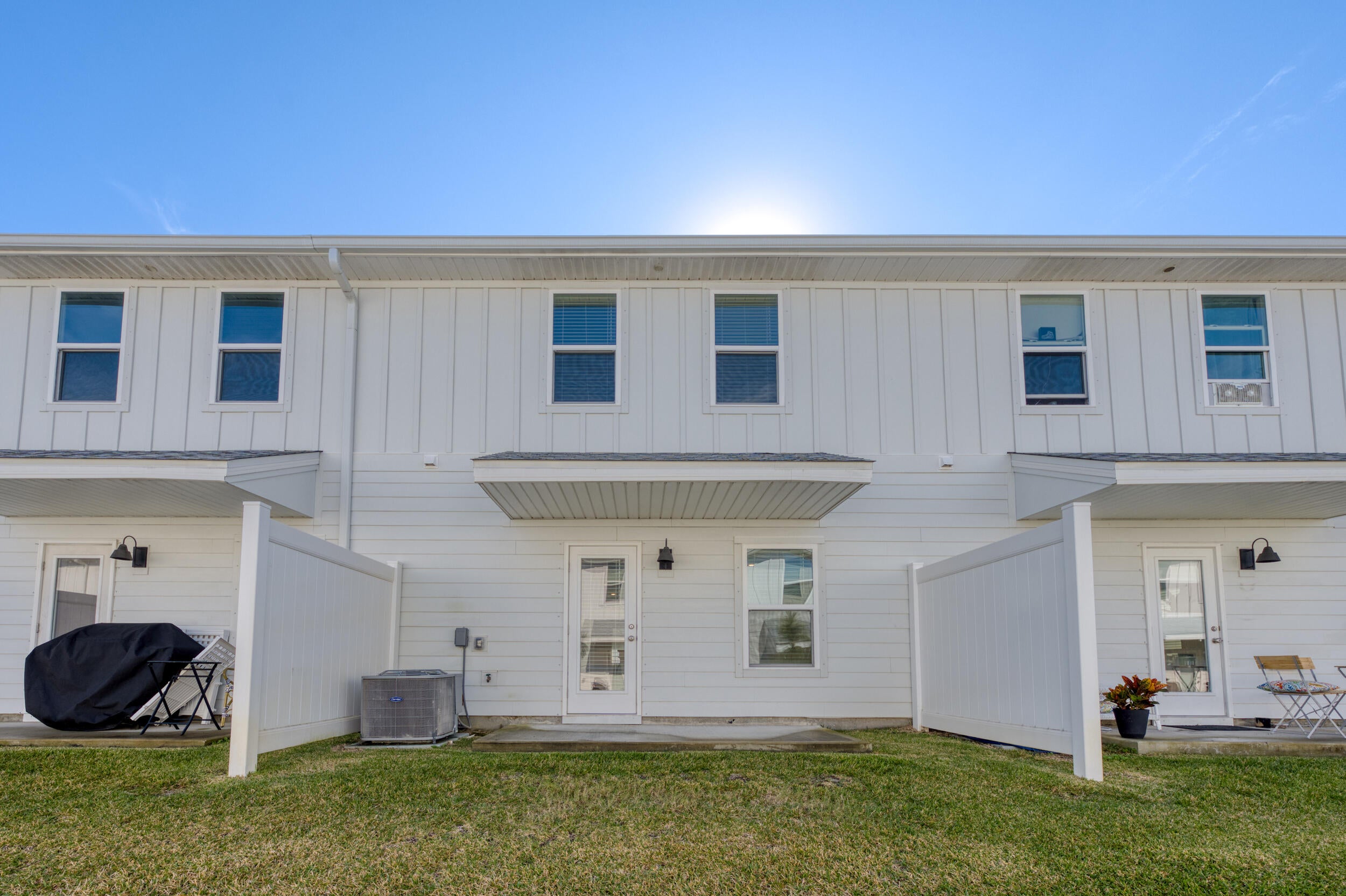 Harbor Place Townhomes - Residential Lease