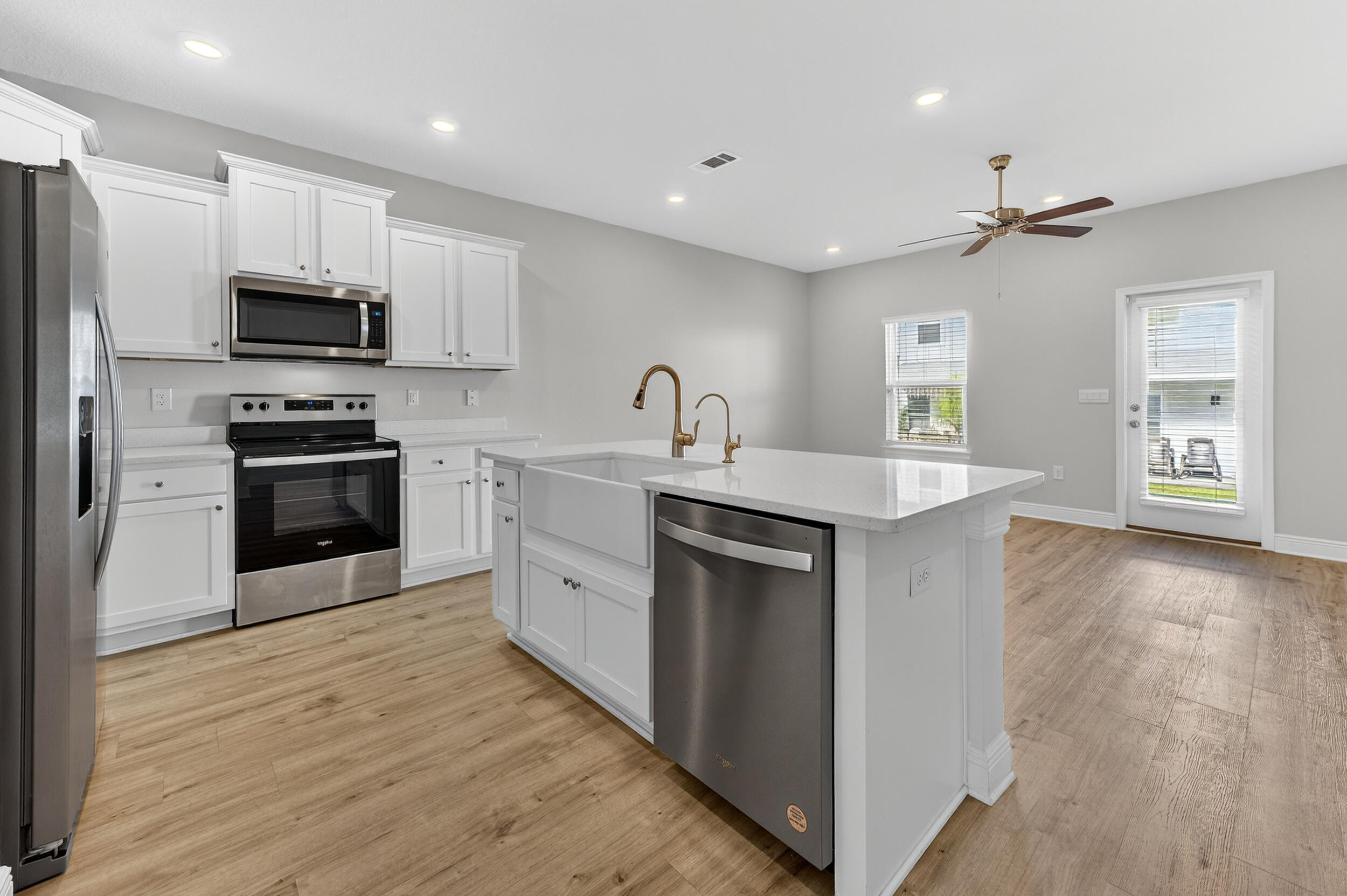 Harbor Place Townhomes - Residential Lease