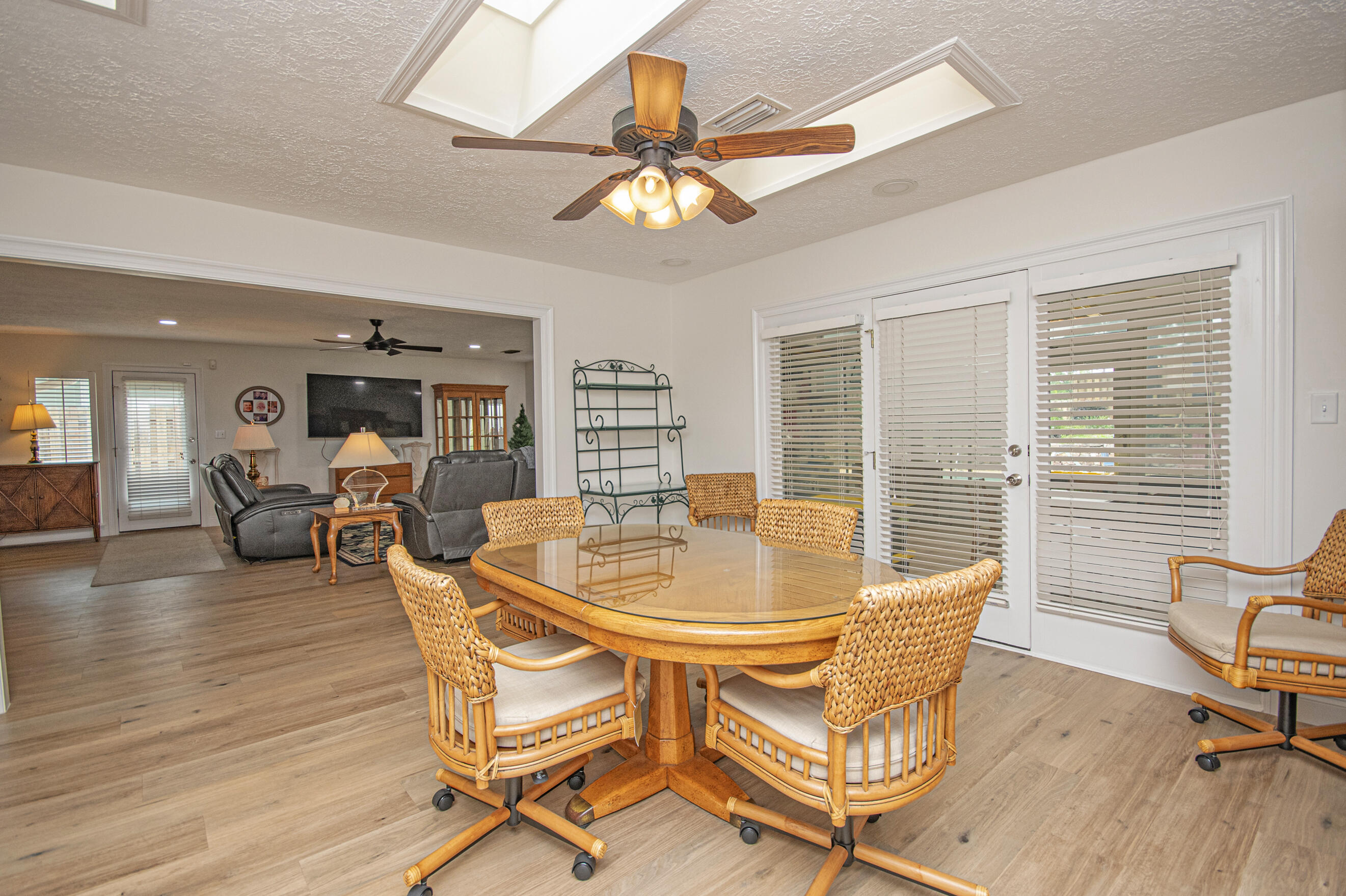 BAY POINT UNIT 1 - Residential