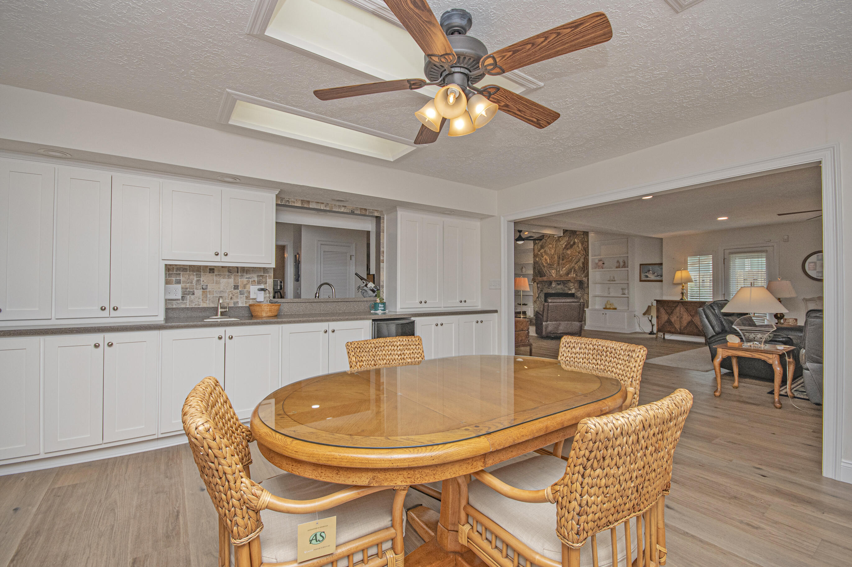 BAY POINT UNIT 1 - Residential