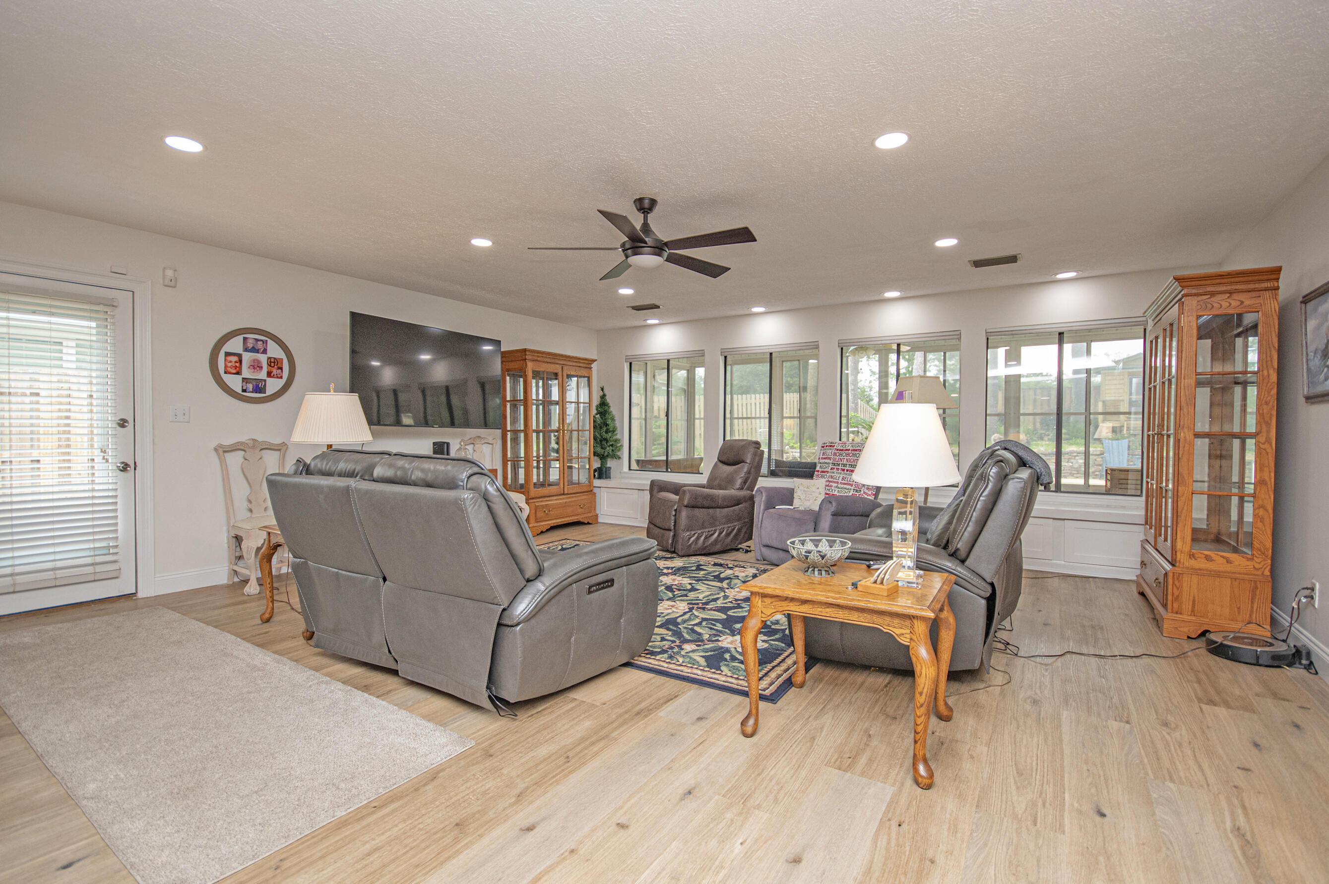 BAY POINT UNIT 1 - Residential