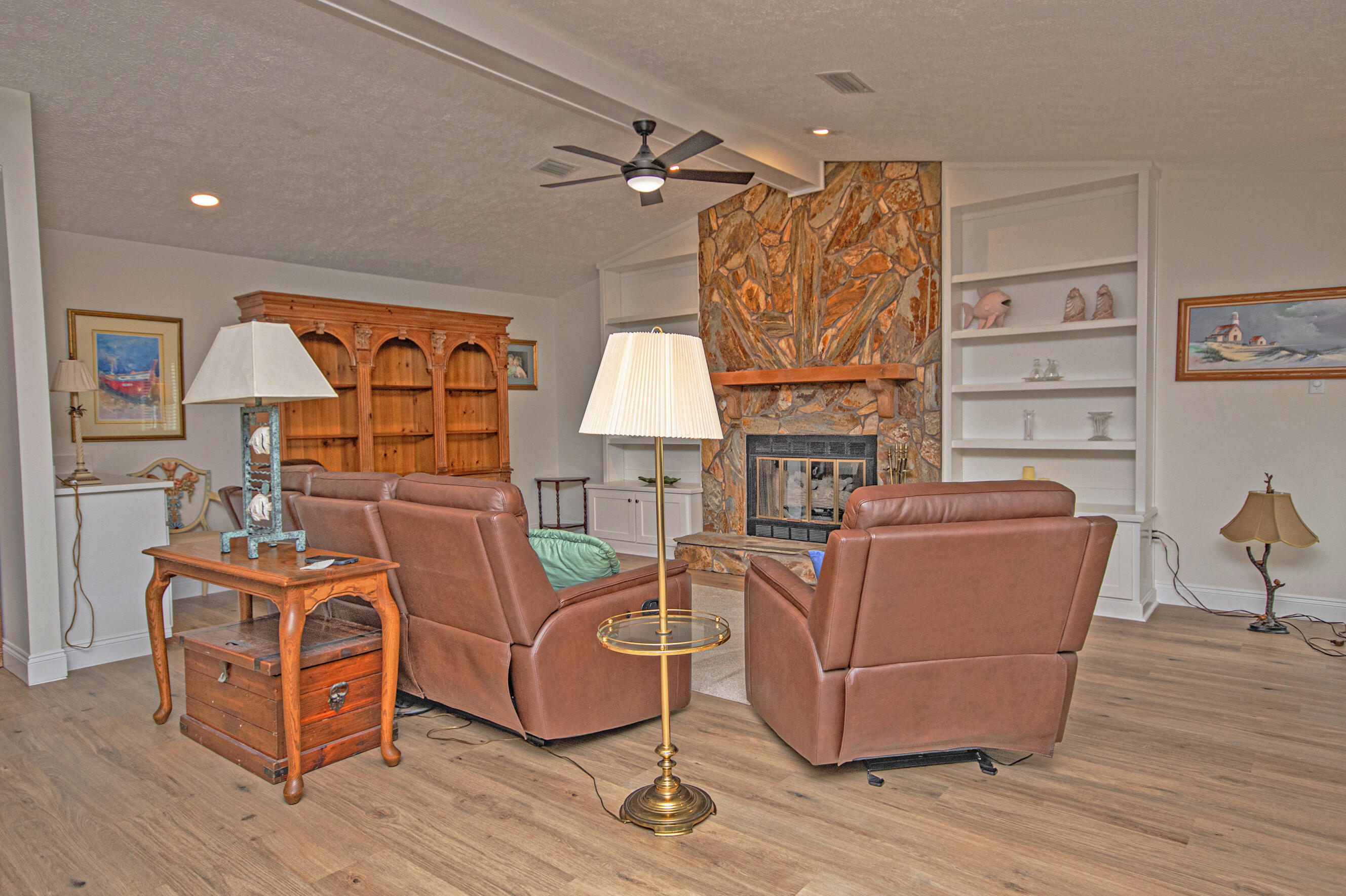 BAY POINT UNIT 1 - Residential