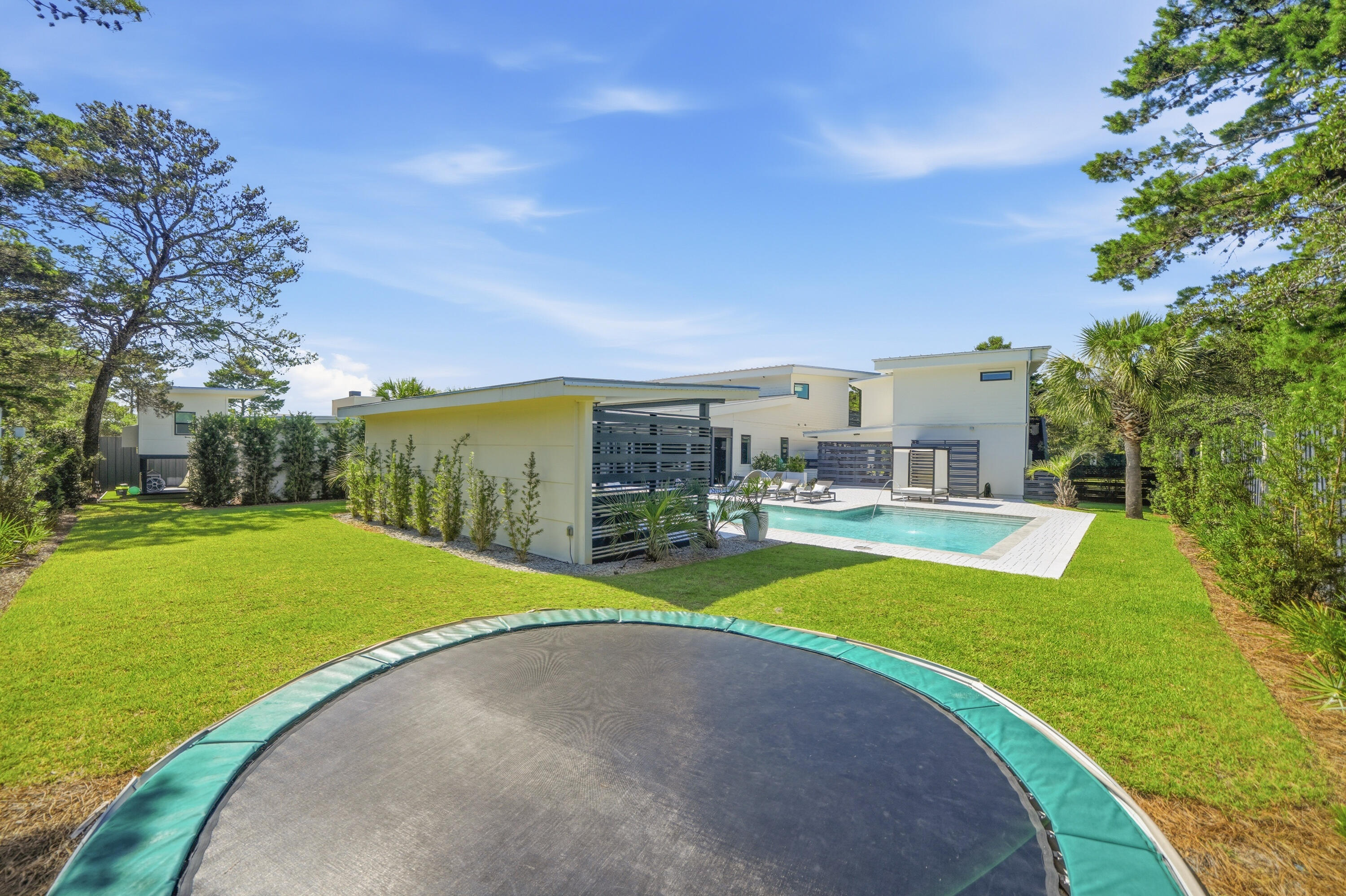 PINES OF BLUE MOUNTAIN - Residential