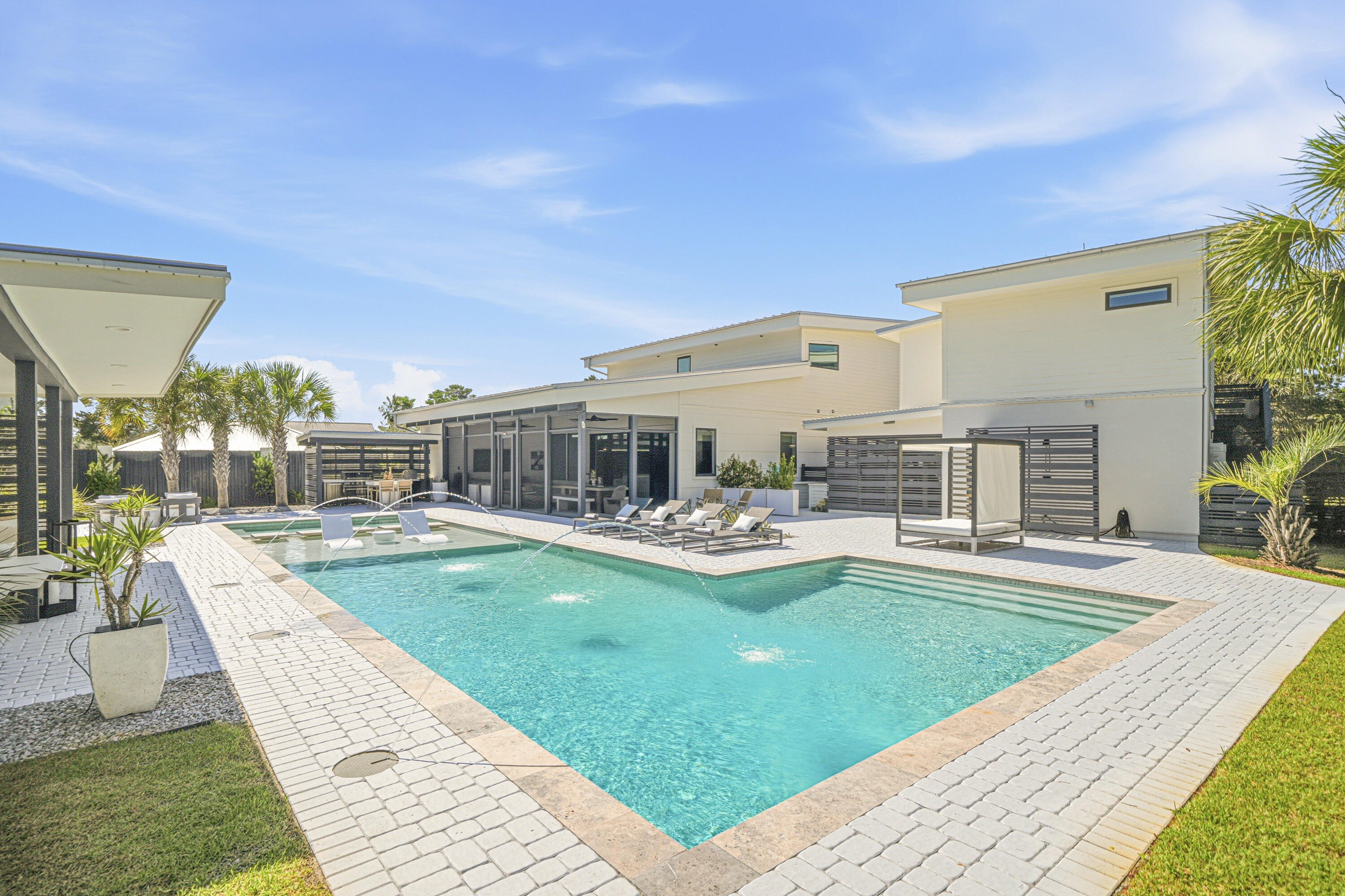 PINES OF BLUE MOUNTAIN - Residential