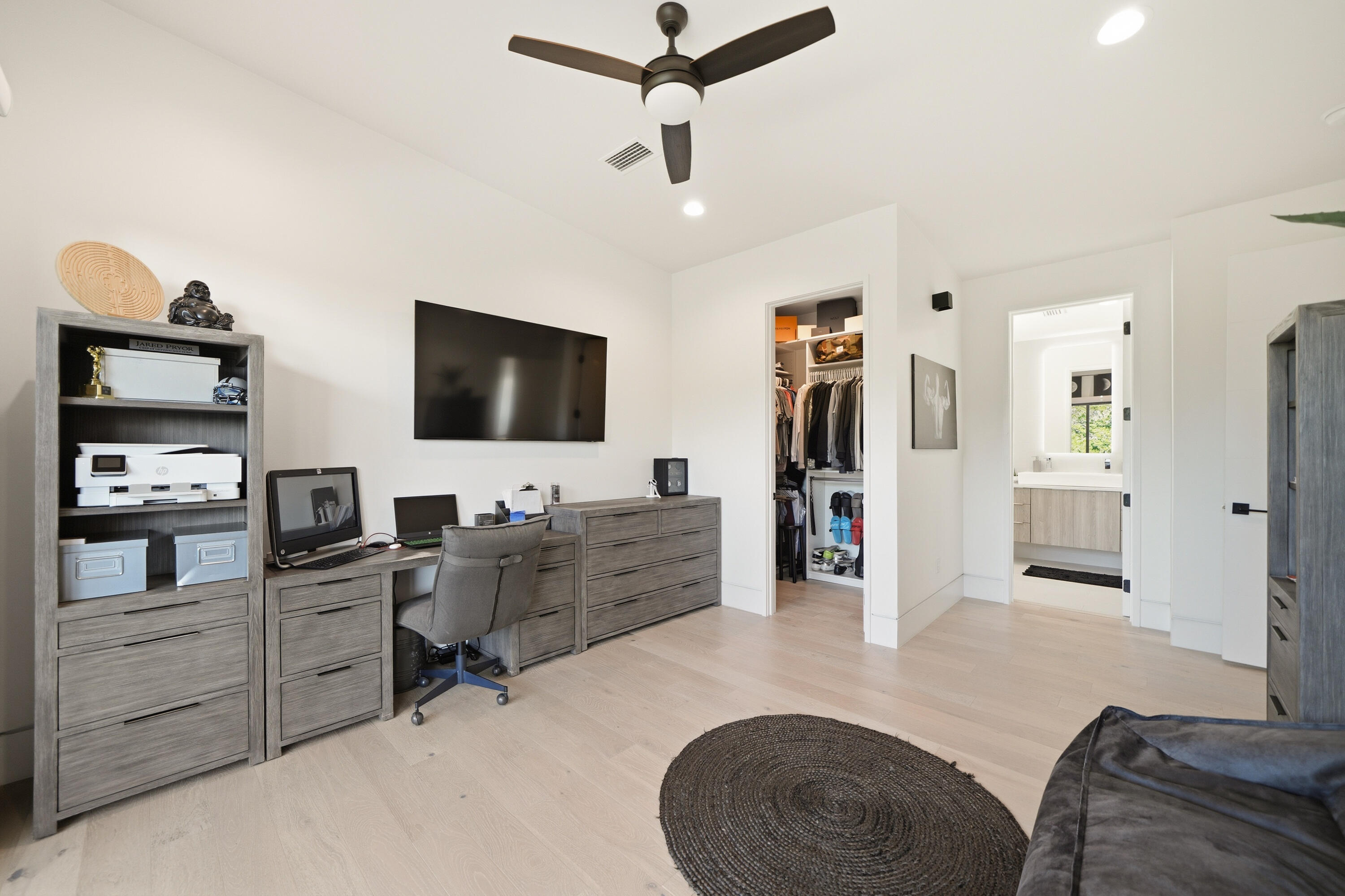 PINES OF BLUE MOUNTAIN - Residential