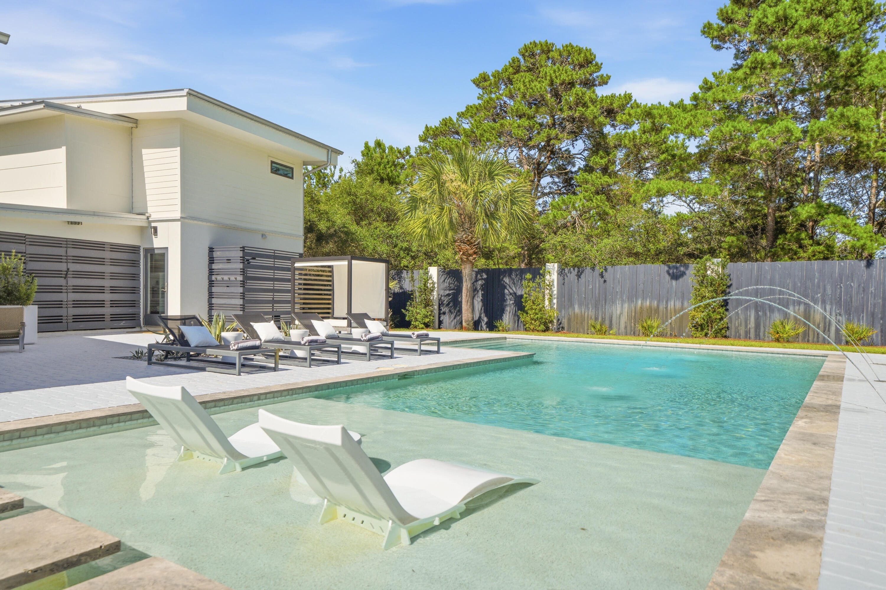 PINES OF BLUE MOUNTAIN - Residential