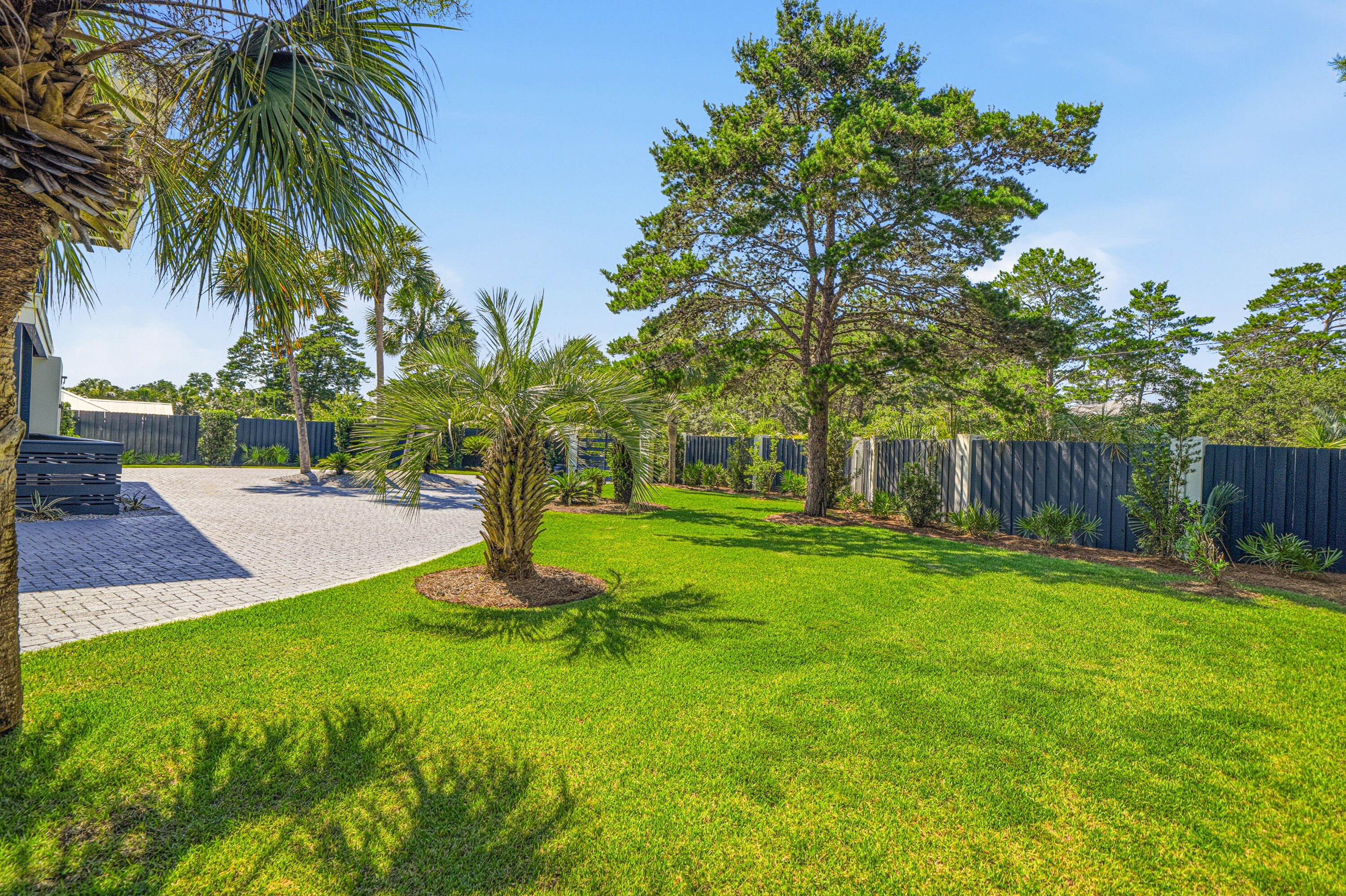 PINES OF BLUE MOUNTAIN - Residential