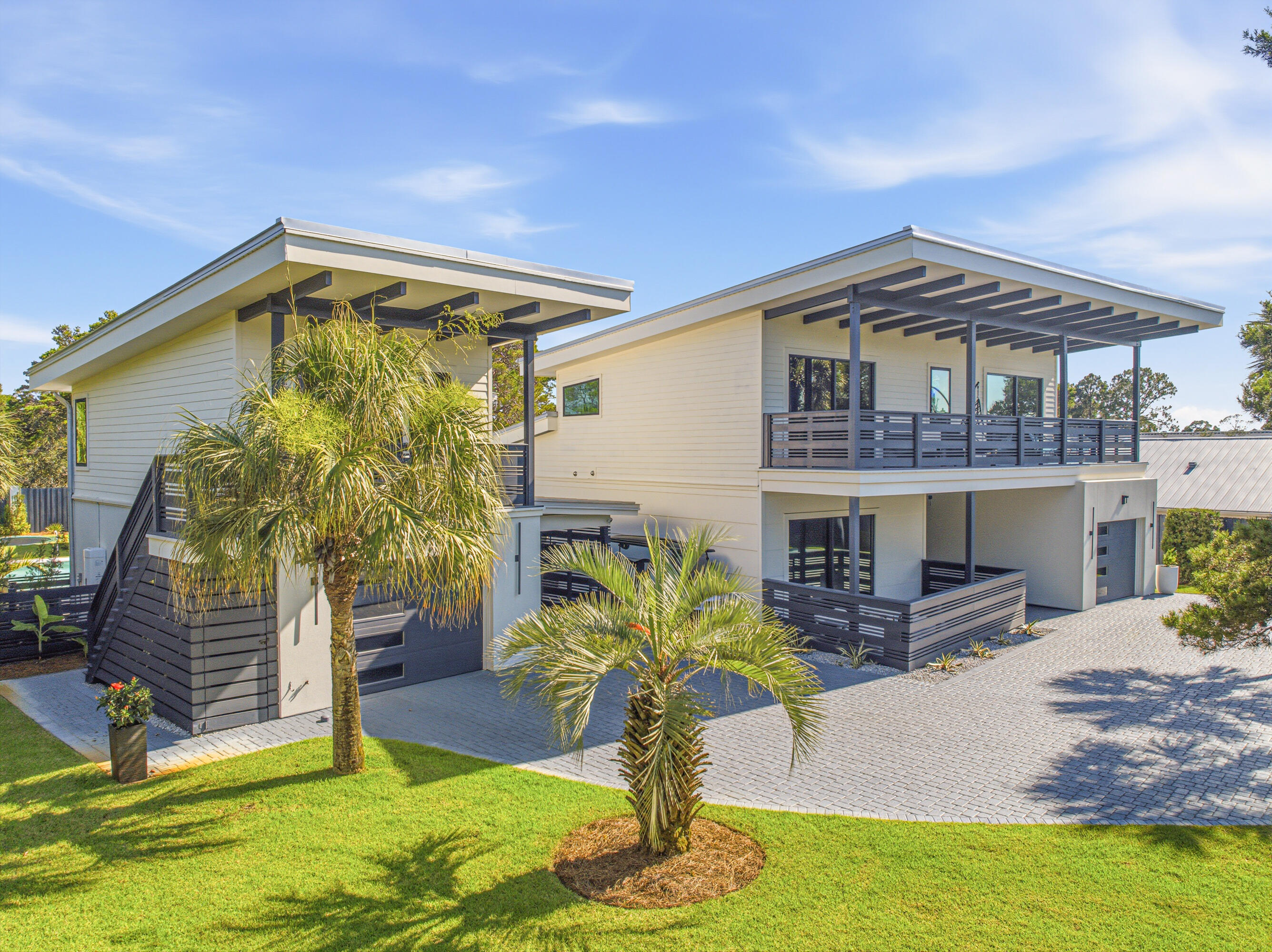 PINES OF BLUE MOUNTAIN - Residential
