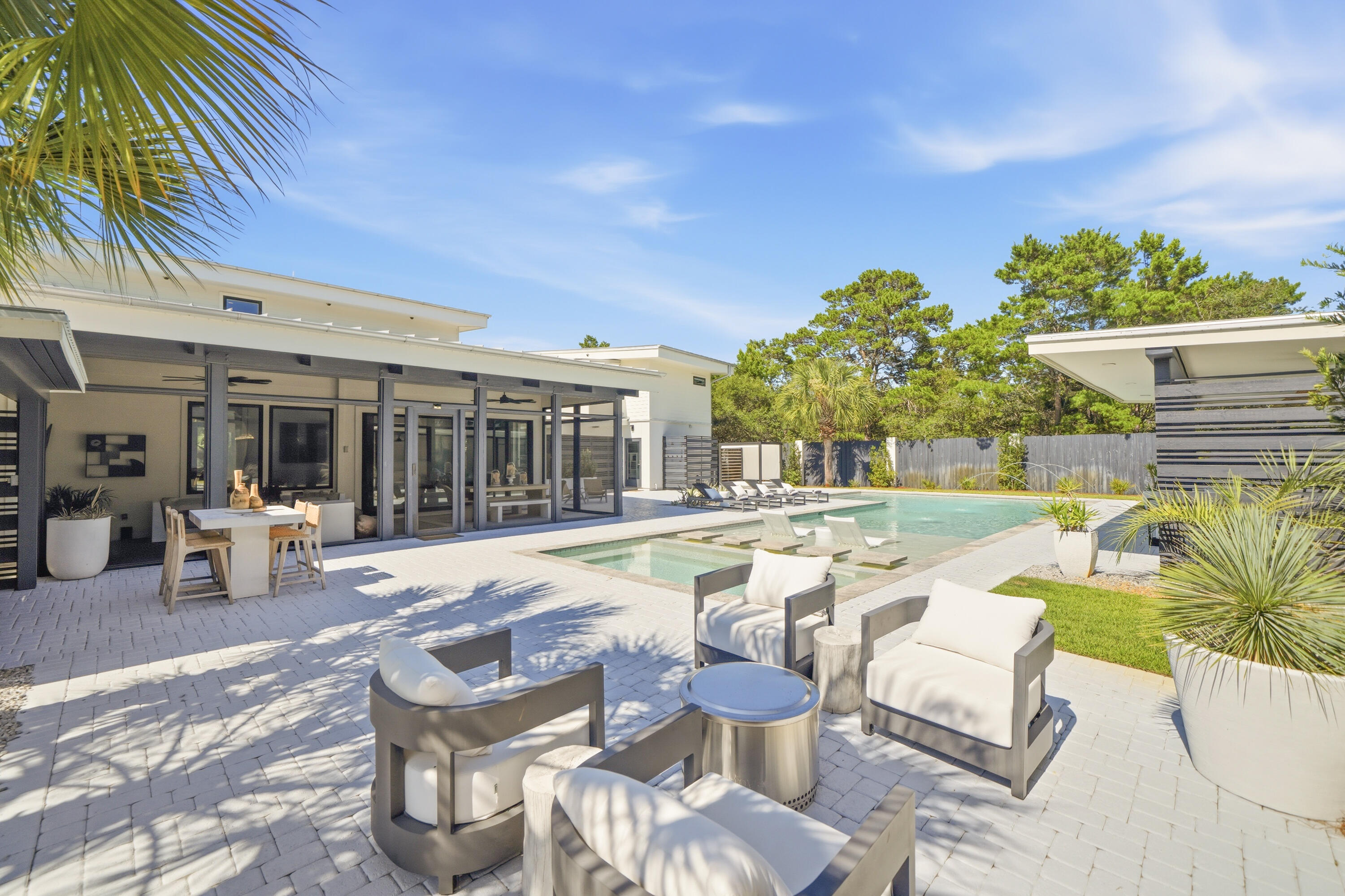 PINES OF BLUE MOUNTAIN - Residential