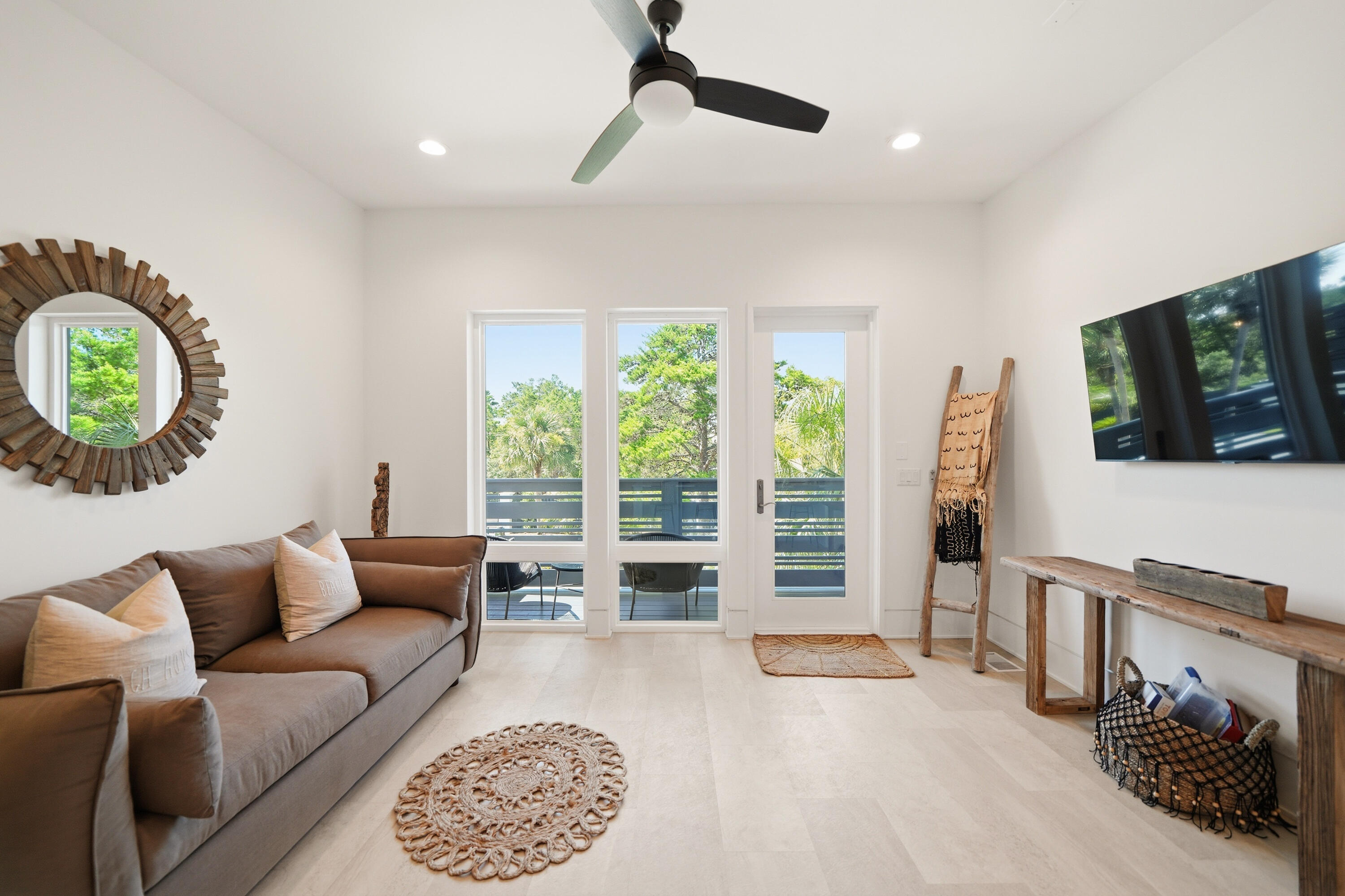 PINES OF BLUE MOUNTAIN - Residential