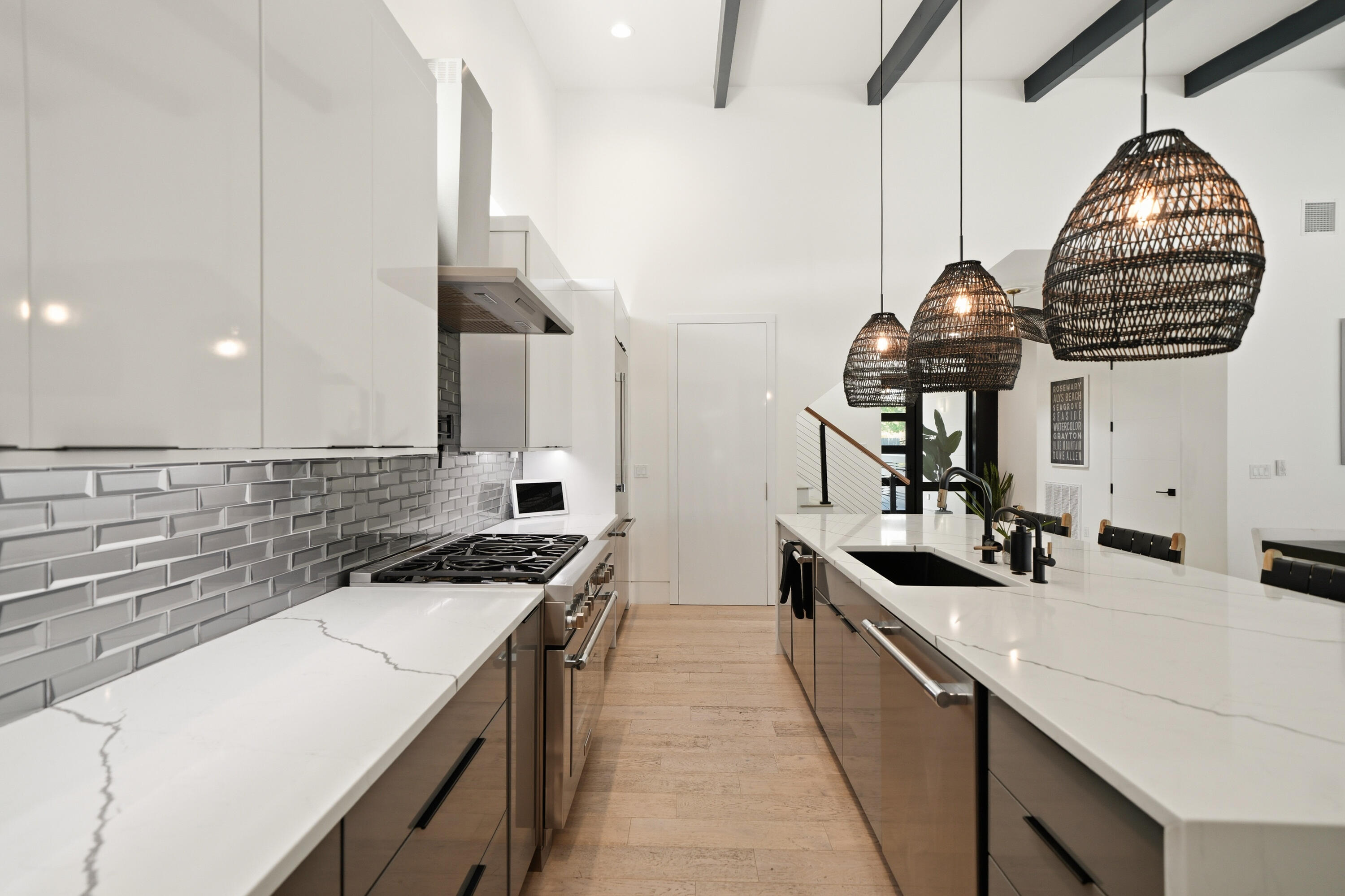 PINES OF BLUE MOUNTAIN - Residential