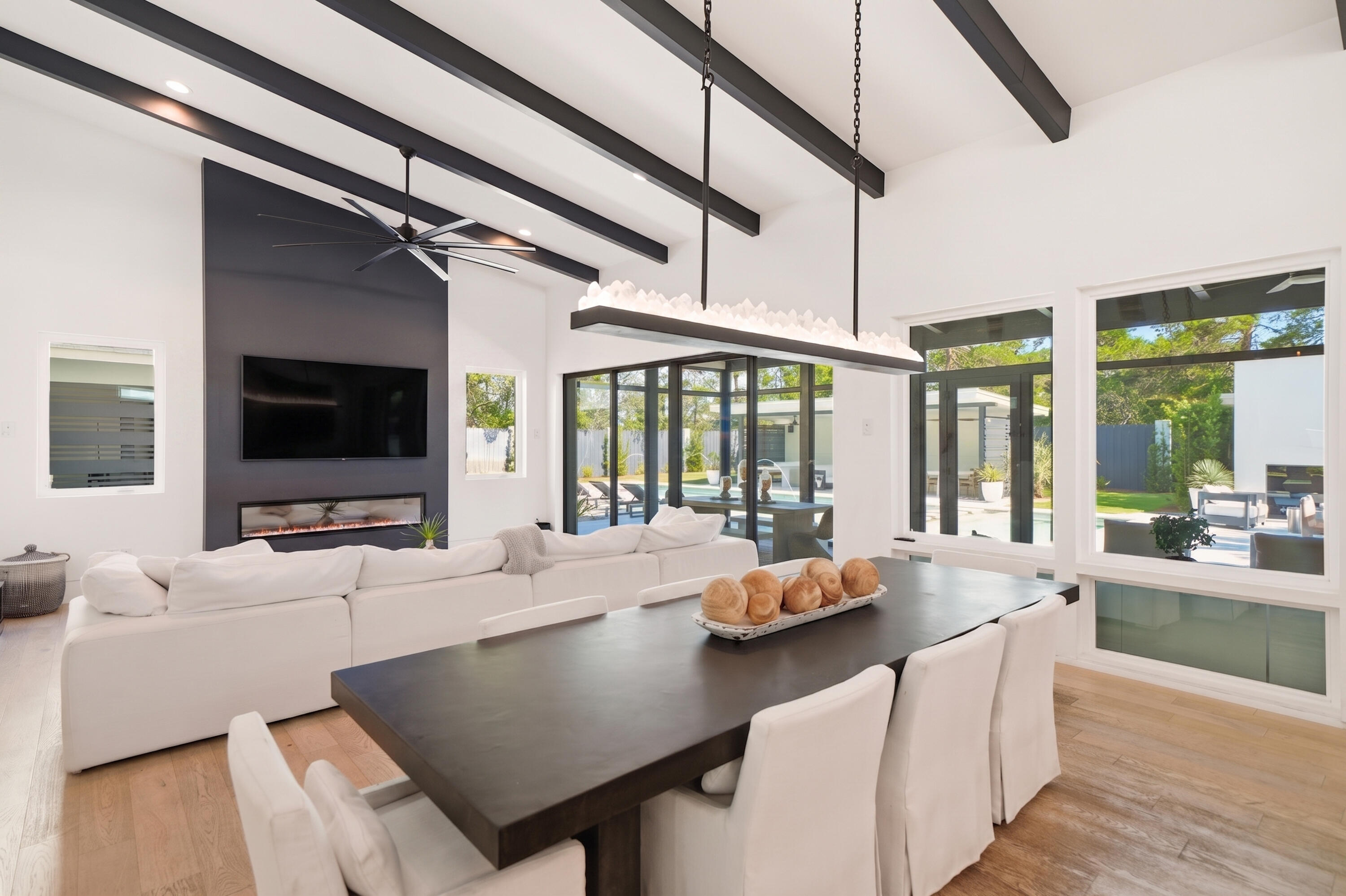 PINES OF BLUE MOUNTAIN - Residential
