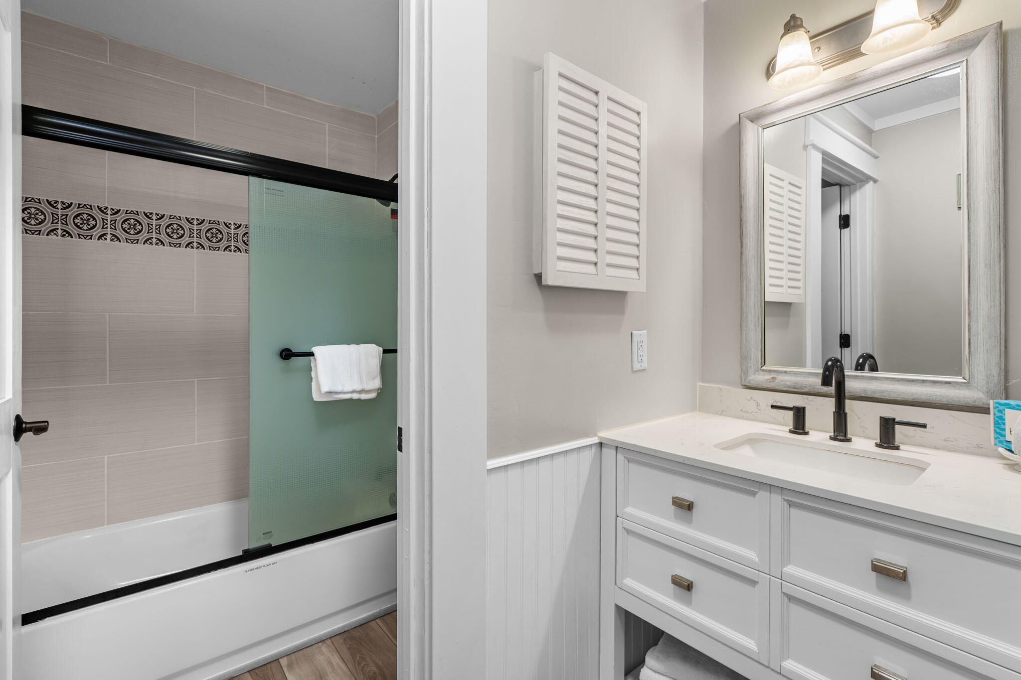 BAYOU VILLAGE CONDO PH 1 - Residential