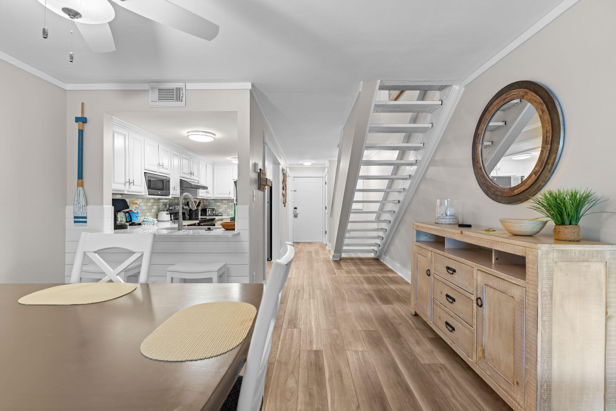 BAYOU VILLAGE CONDO PH 1 - Residential