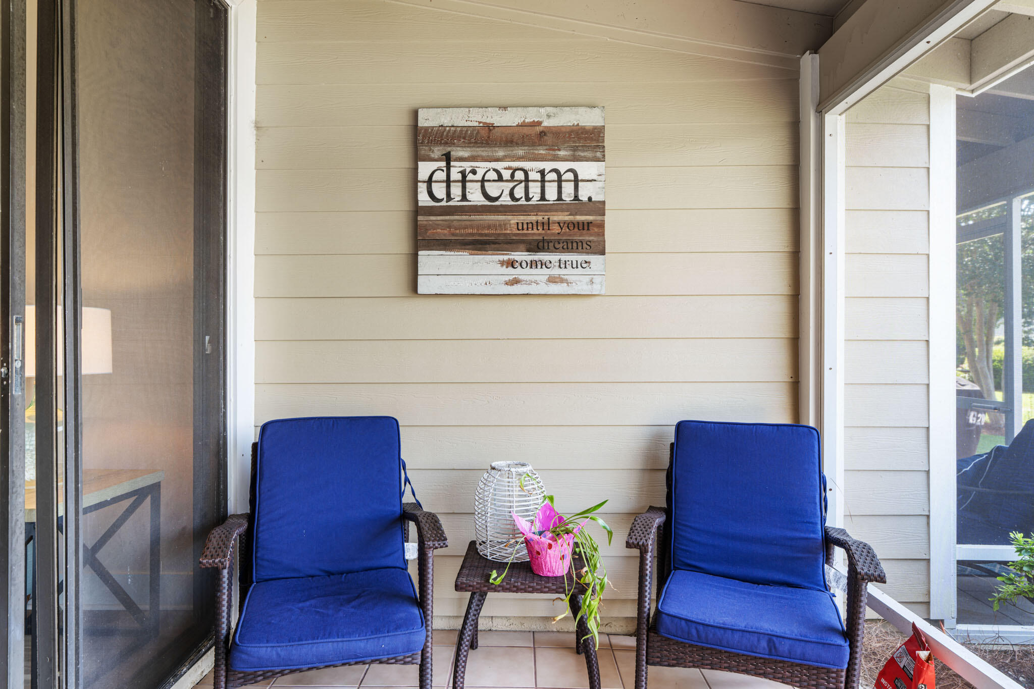 BAYOU VILLAGE CONDO PH 1 - Residential