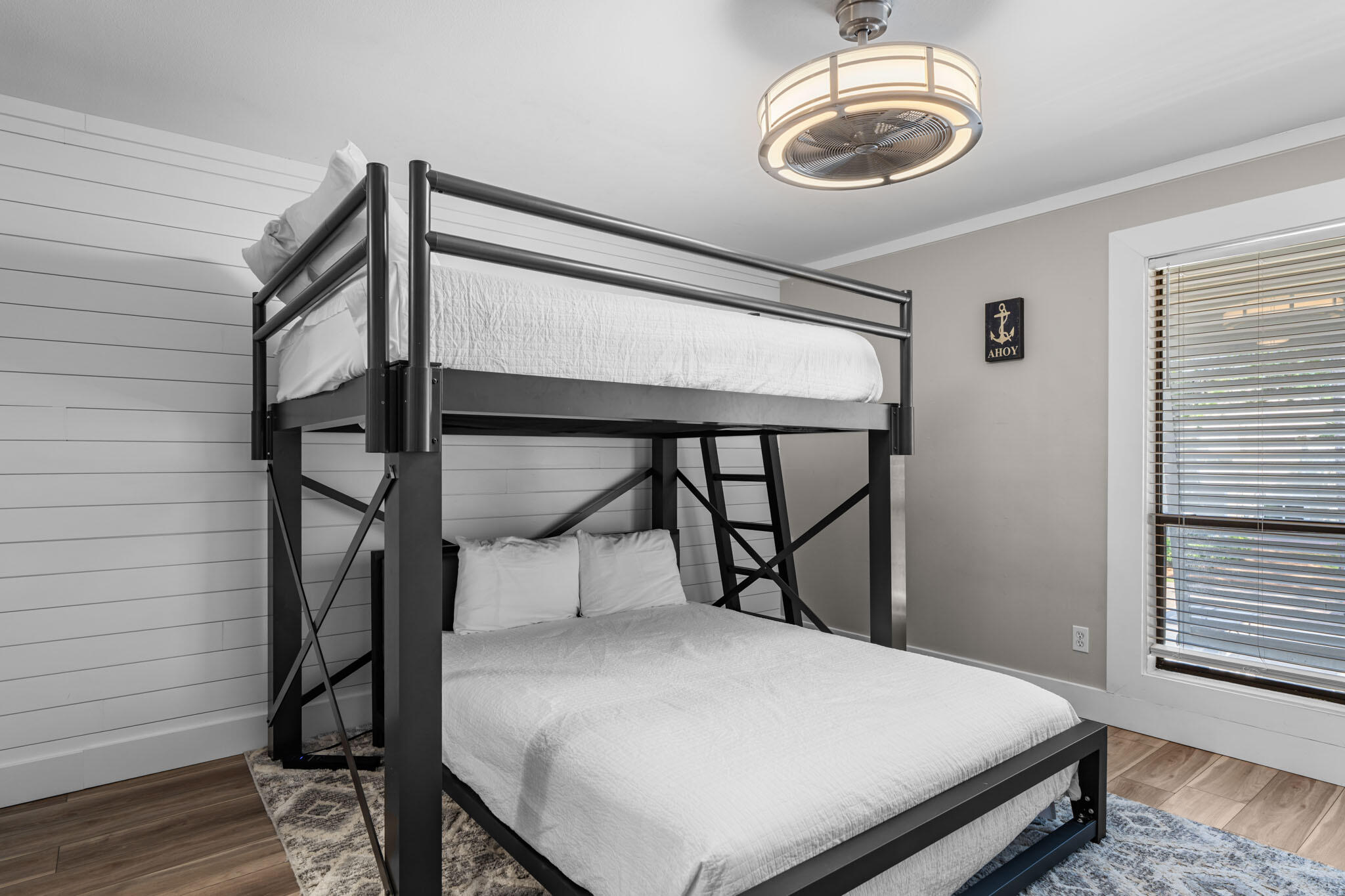 BAYOU VILLAGE CONDO PH 1 - Residential