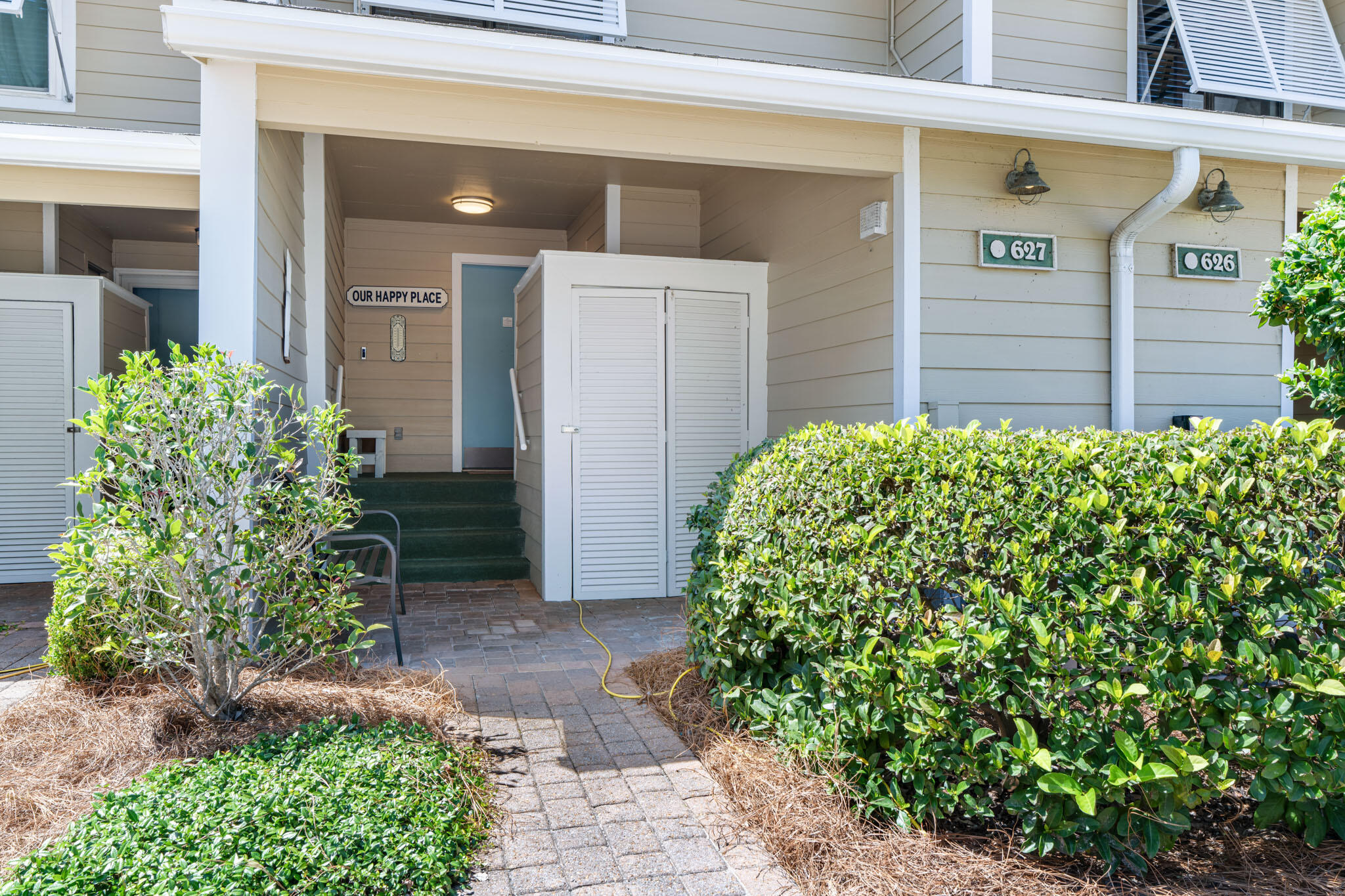 BAYOU VILLAGE CONDO PH 1 - Residential